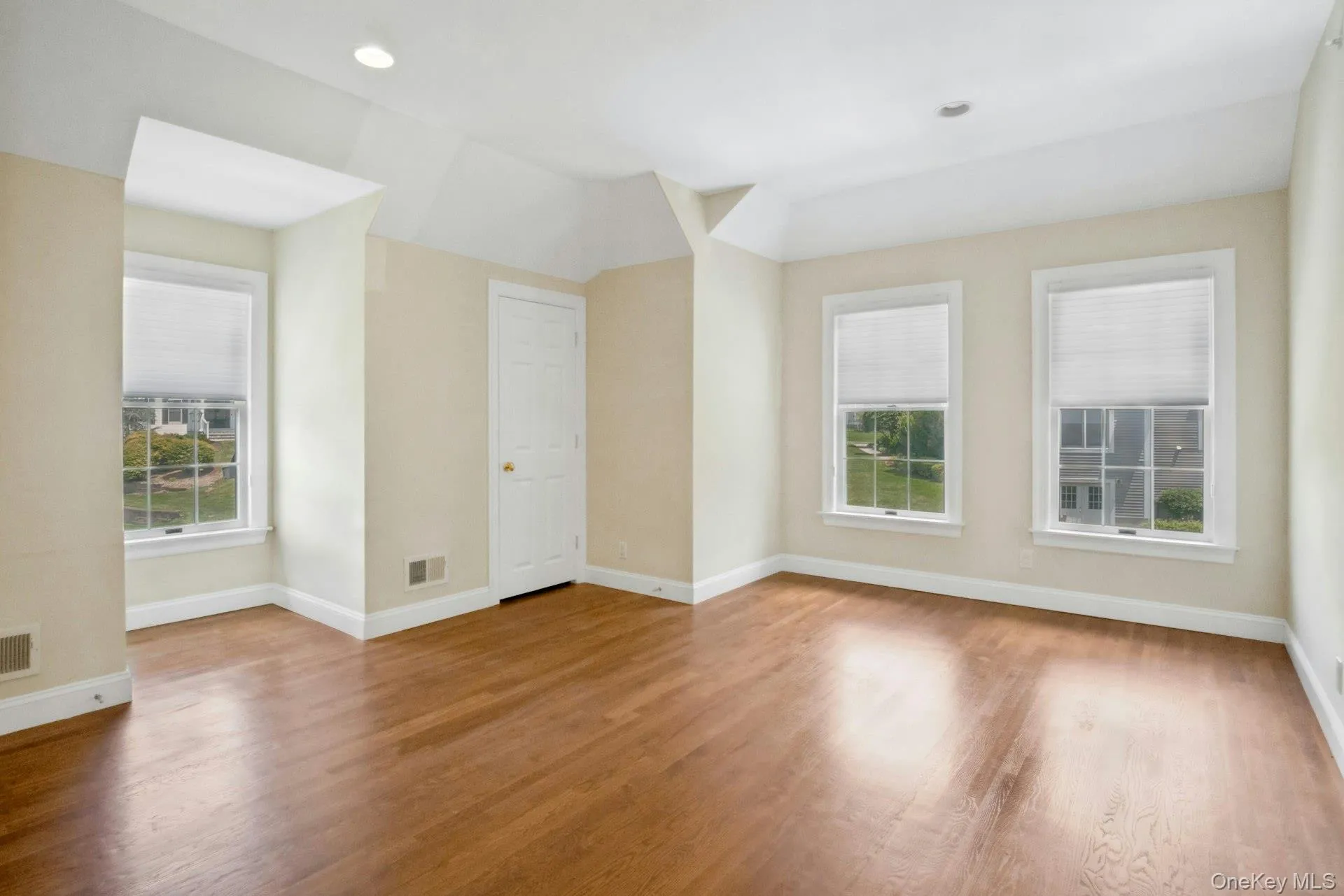 64 Stonewall Circle, Harrison, NY, 4 Bedrooms Bedrooms, 10 Rooms Rooms,4 BathroomsBathrooms,Residential,For Rent,Stonewall,0,1016918 64 Stonewall Circle, Harrison, NY, 4 Bedrooms Bedrooms, 10 Rooms Rooms,4 BathroomsBathrooms,Residential,For Rent,Stonewall,0,1016918