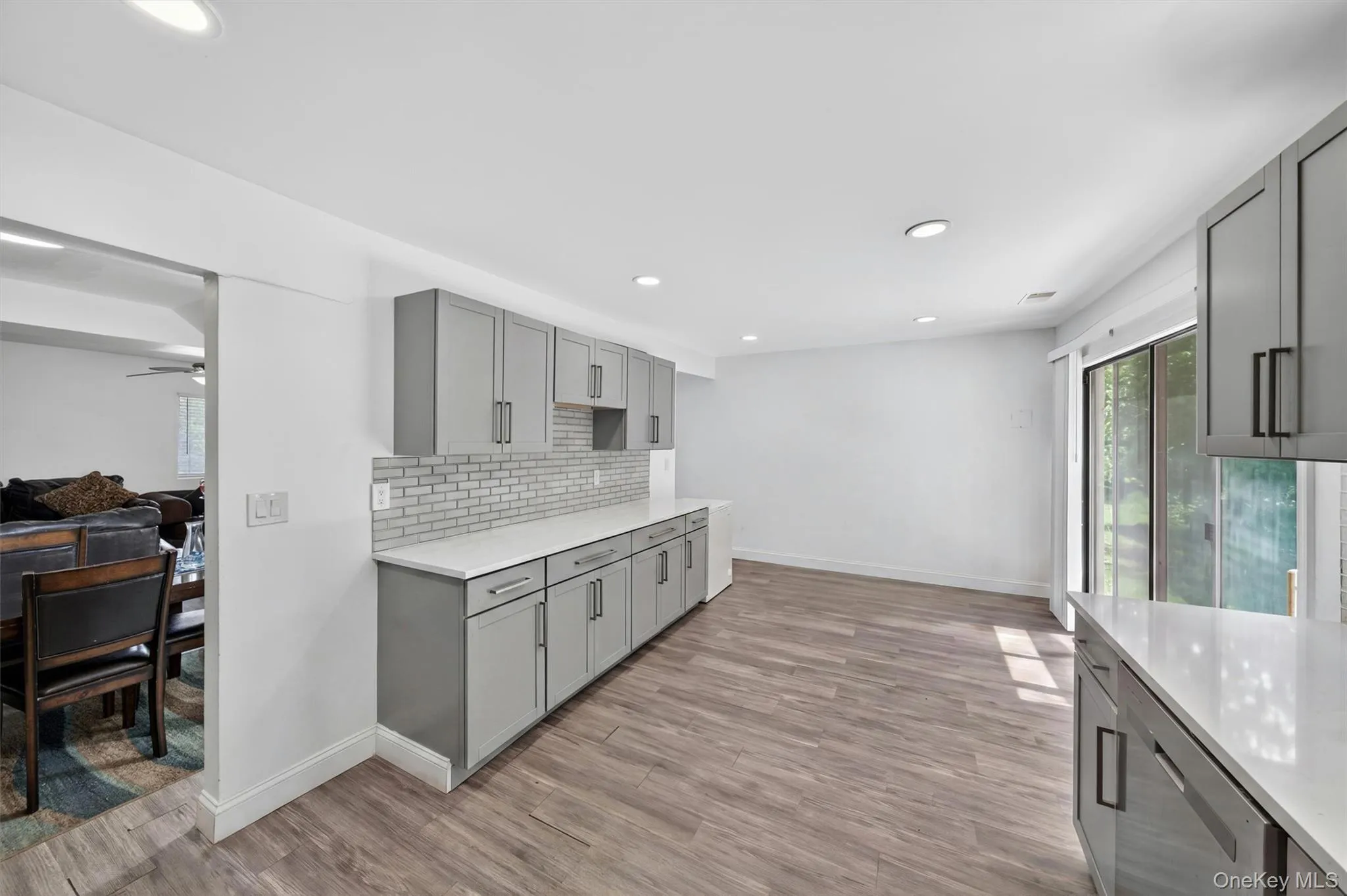202 Concord Lane, Middletown, NY, 3 Bedrooms Bedrooms, 10 Rooms Rooms,2 BathroomsBathrooms,Residential Lease,For Rent,Concord,0,1016921 202 Concord Lane, Middletown, NY, 3 Bedrooms Bedrooms, 10 Rooms Rooms,2 BathroomsBathrooms,Residential Lease,For Rent,Concord,0,1016921
