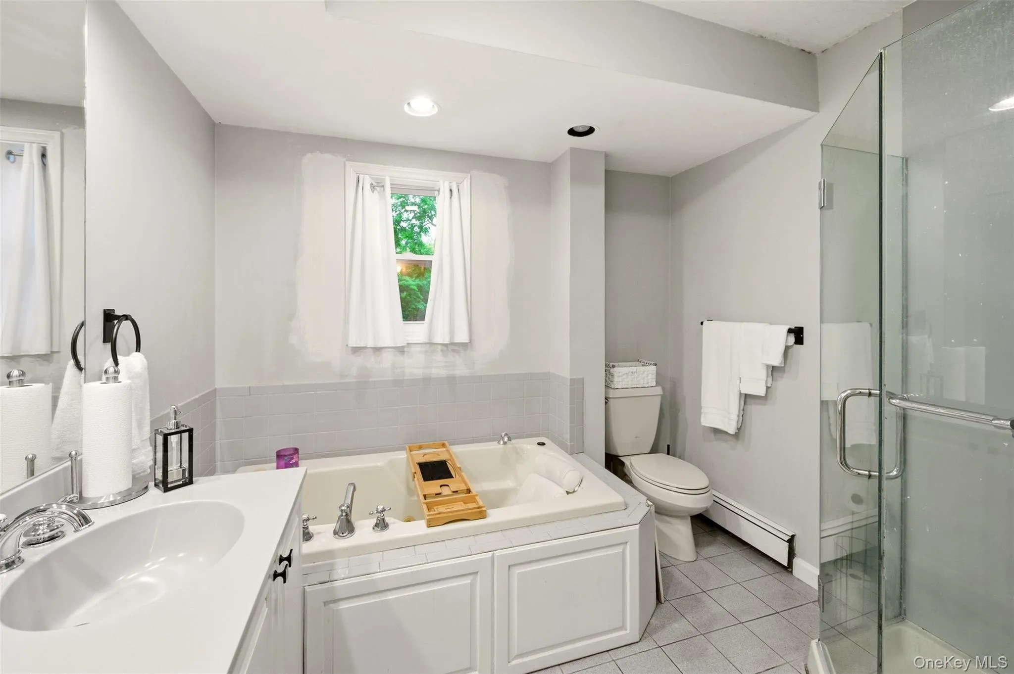 863 Lake Road, Huntington, NY, 5 Bedrooms Bedrooms, 9 Rooms Rooms,2 BathroomsBathrooms,Residential,For Rent,Lake,0,KEY1016926 863 Lake Road, Huntington, NY, 5 Bedrooms Bedrooms, 9 Rooms Rooms,2 BathroomsBathrooms,Residential,For Rent,Lake,0,KEY1016926