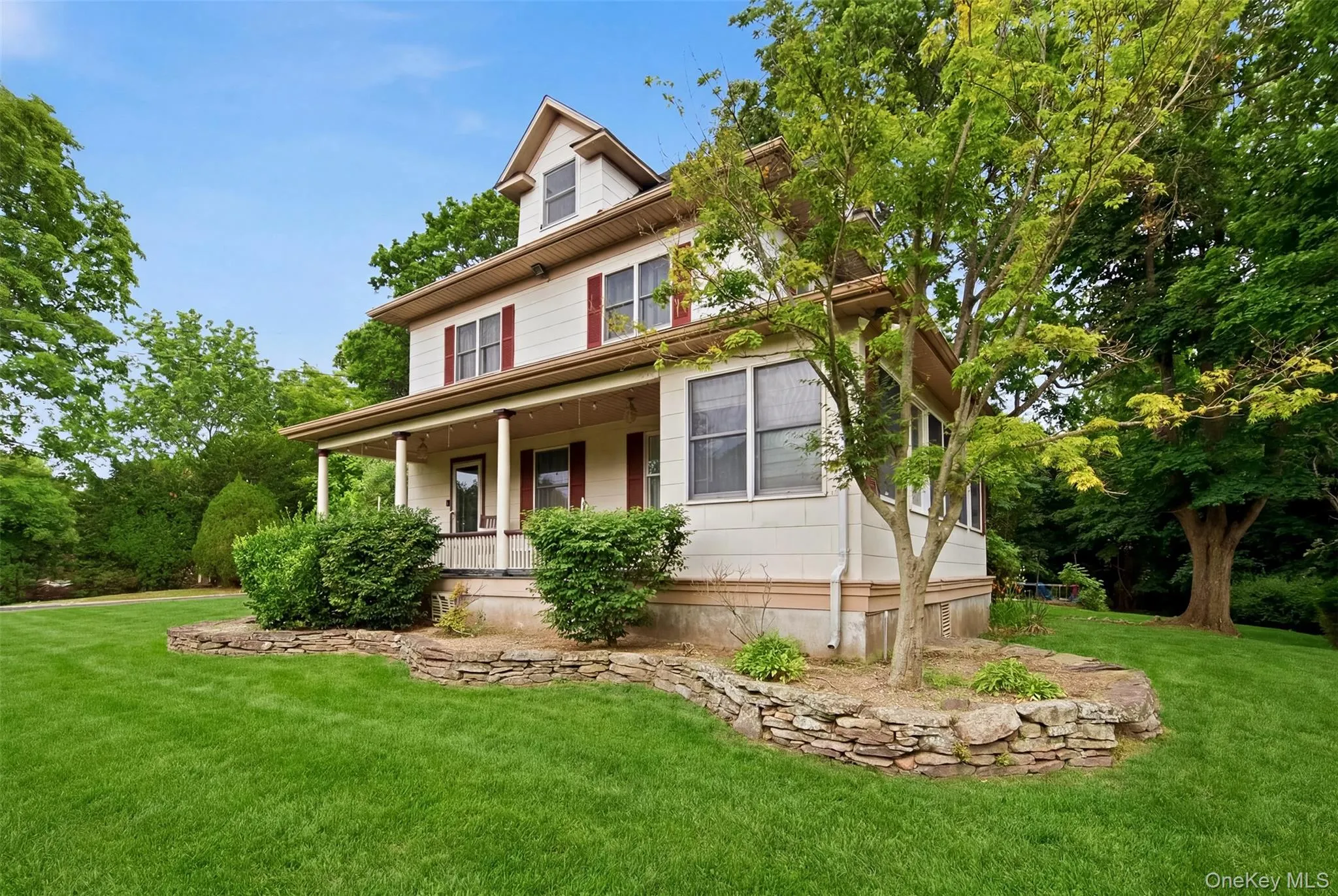 863 Lake Road, Huntington, NY, 5 Bedrooms Bedrooms, 9 Rooms Rooms,2 BathroomsBathrooms,Residential,For Rent,Lake,0,KEY1016926 863 Lake Road, Huntington, NY, 5 Bedrooms Bedrooms, 9 Rooms Rooms,2 BathroomsBathrooms,Residential,For Rent,Lake,0,KEY1016926