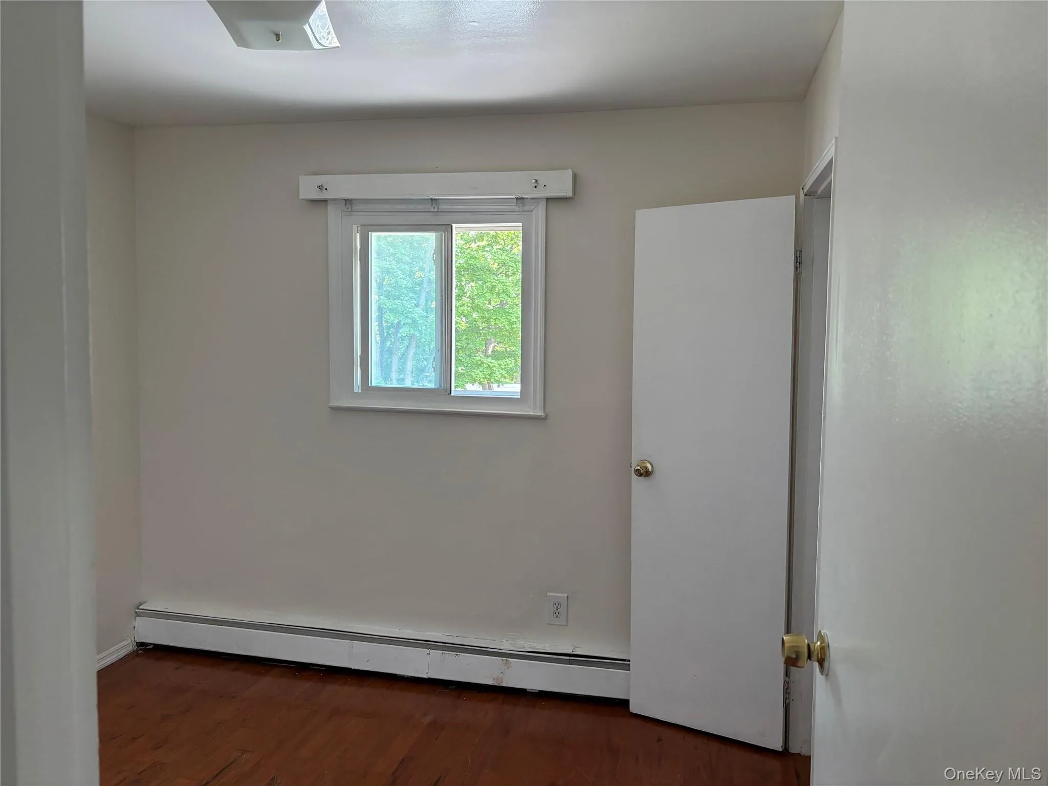 2 Musette Place, Babylon, NY, 3 Bedrooms Bedrooms, 6 Rooms Rooms,1 BathroomBathrooms,Residential Lease,For Rent,Musette,0,1016928 2 Musette Place, Babylon, NY, 3 Bedrooms Bedrooms, 6 Rooms Rooms,1 BathroomBathrooms,Residential Lease,For Rent,Musette,0,1016928