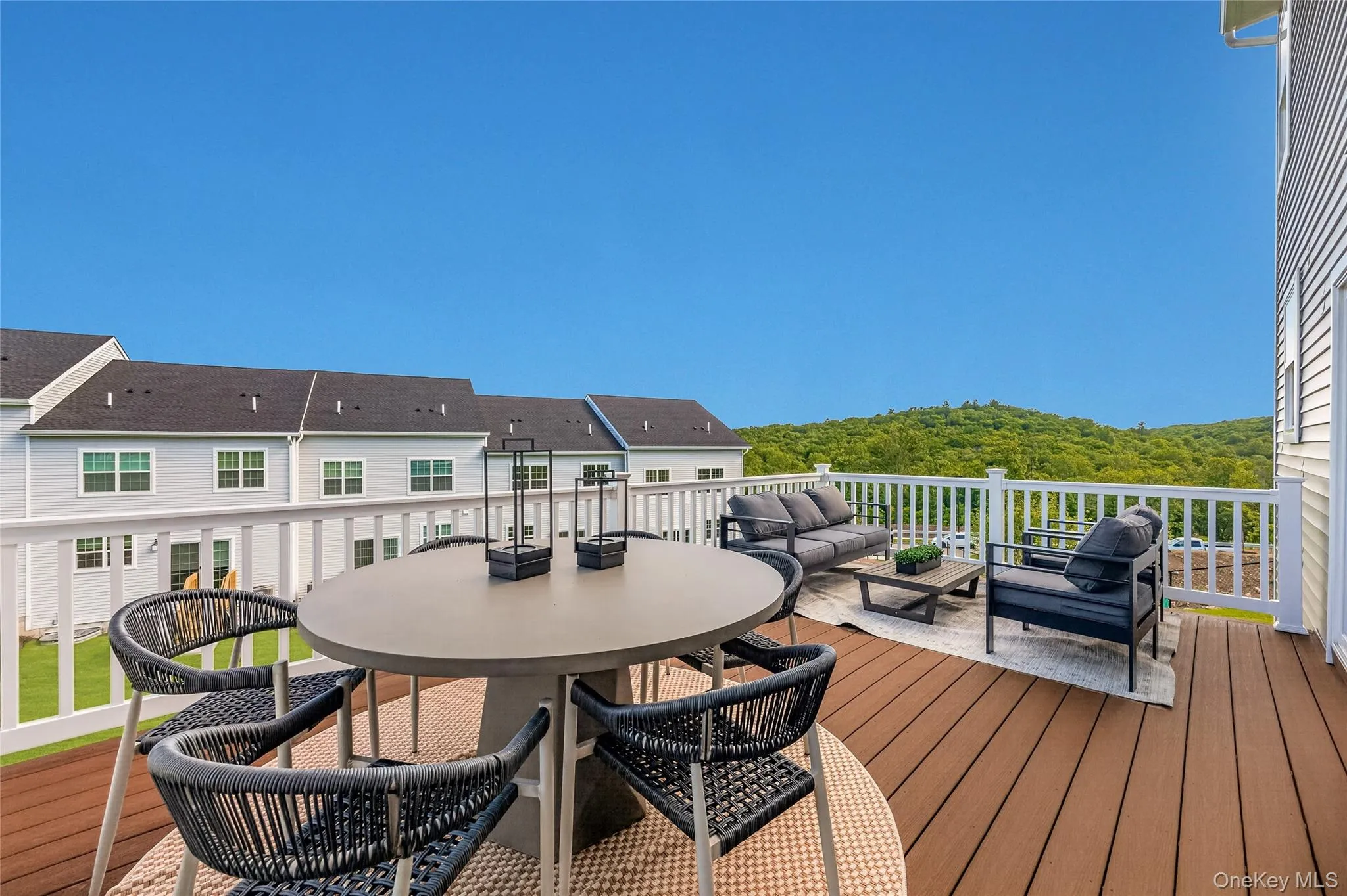 Deck Deck