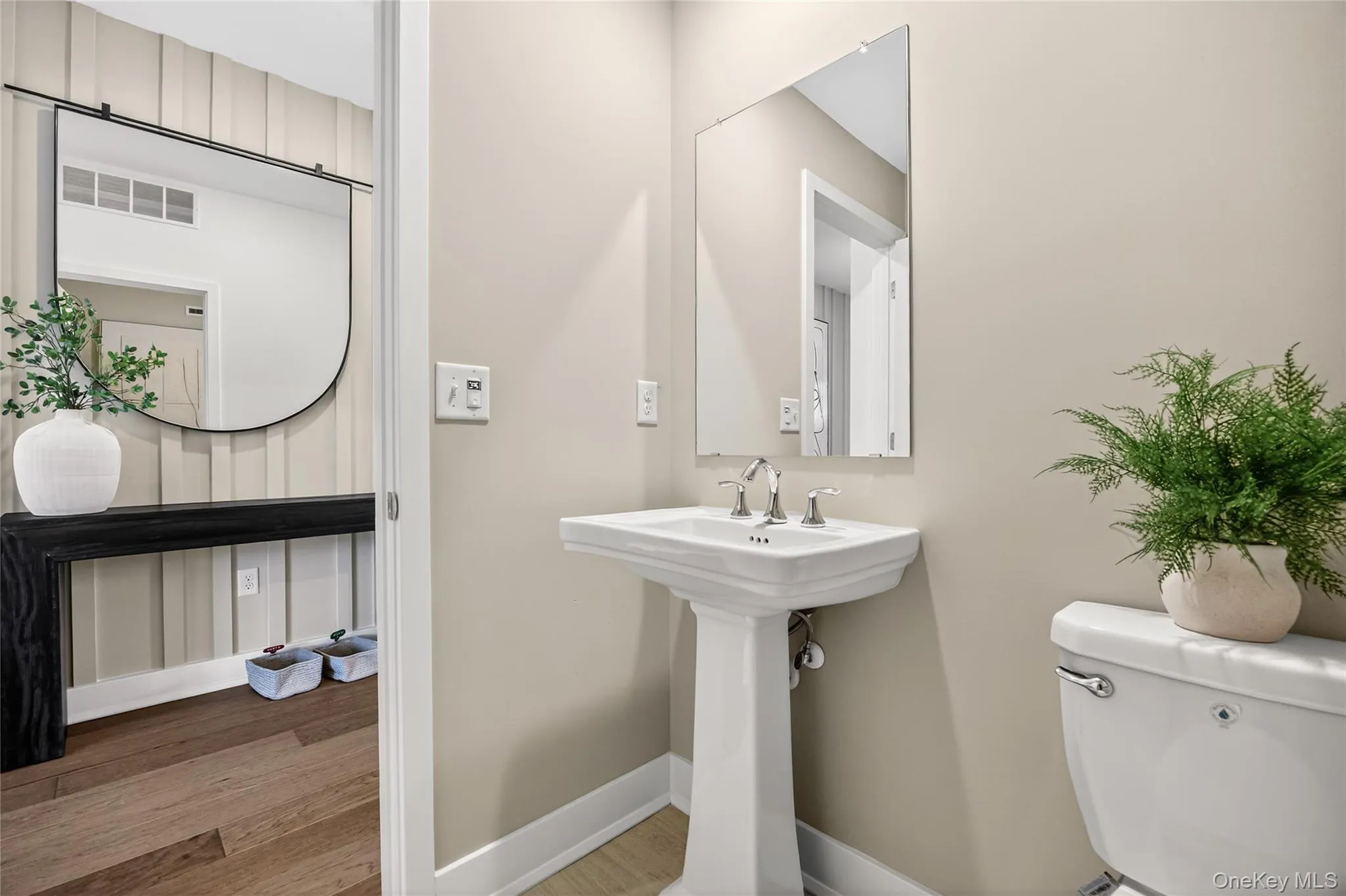 Powder Room Powder Room