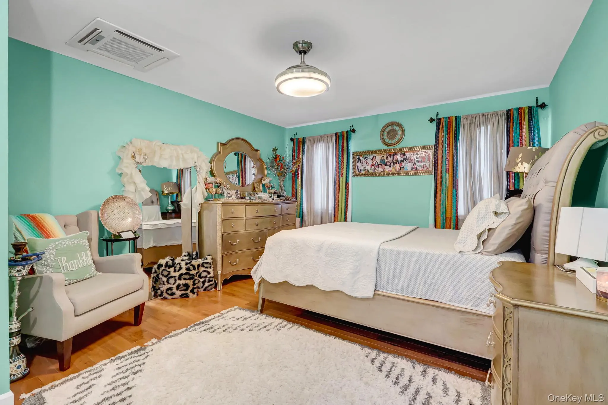 301 Oak Neck Road, Islip, NY, 3 Bedrooms Bedrooms, 7 Rooms Rooms,2 BathroomsBathrooms,Residential,For Rent,Oak Neck,0,KEY1016930 301 Oak Neck Road, Islip, NY, 3 Bedrooms Bedrooms, 7 Rooms Rooms,2 BathroomsBathrooms,Residential,For Rent,Oak Neck,0,KEY1016930