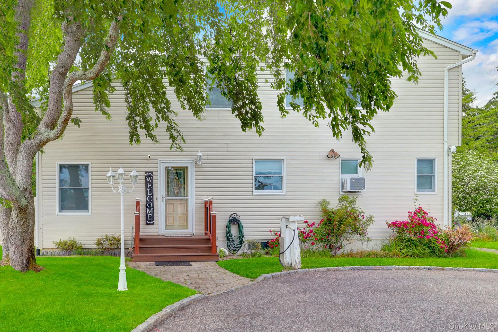 301 Oak Neck Road, Islip, NY, 3 Bedrooms Bedrooms, 7 Rooms Rooms,2 BathroomsBathrooms,Residential,For Rent,Oak Neck,0,KEY1016930 301 Oak Neck Road, Islip, NY, 3 Bedrooms Bedrooms, 7 Rooms Rooms,2 BathroomsBathrooms,Residential,For Rent,Oak Neck,0,KEY1016930
