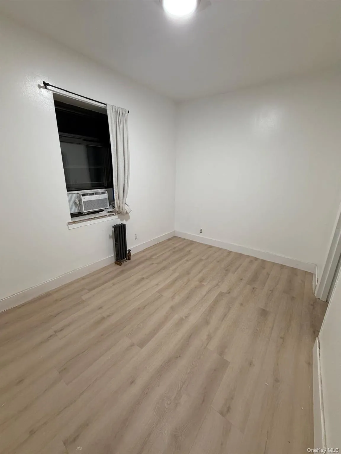 110 Stonelea Place, New Rochelle, NY, 1 Bedroom Bedrooms, 3 Rooms Rooms,1 BathroomBathrooms,Residential,For Rent,Stonelea,0,1016932 110 Stonelea Place, New Rochelle, NY, 1 Bedroom Bedrooms, 3 Rooms Rooms,1 BathroomBathrooms,Residential,For Rent,Stonelea,0,1016932