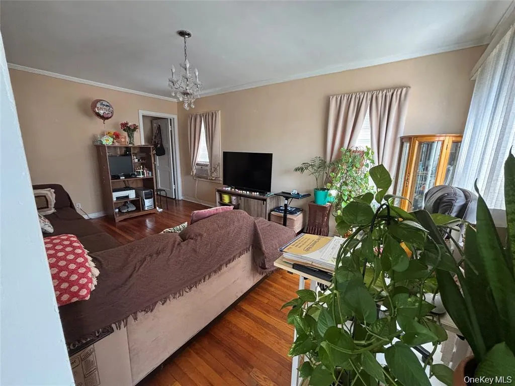 7 Catherine Court, Hempstead, NY, 4 Bedrooms Bedrooms, 7 Rooms Rooms,2 BathroomsBathrooms,Residential,For Rent,Catherine,0,1016937 7 Catherine Court, Hempstead, NY, 4 Bedrooms Bedrooms, 7 Rooms Rooms,2 BathroomsBathrooms,Residential,For Rent,Catherine,0,1016937
