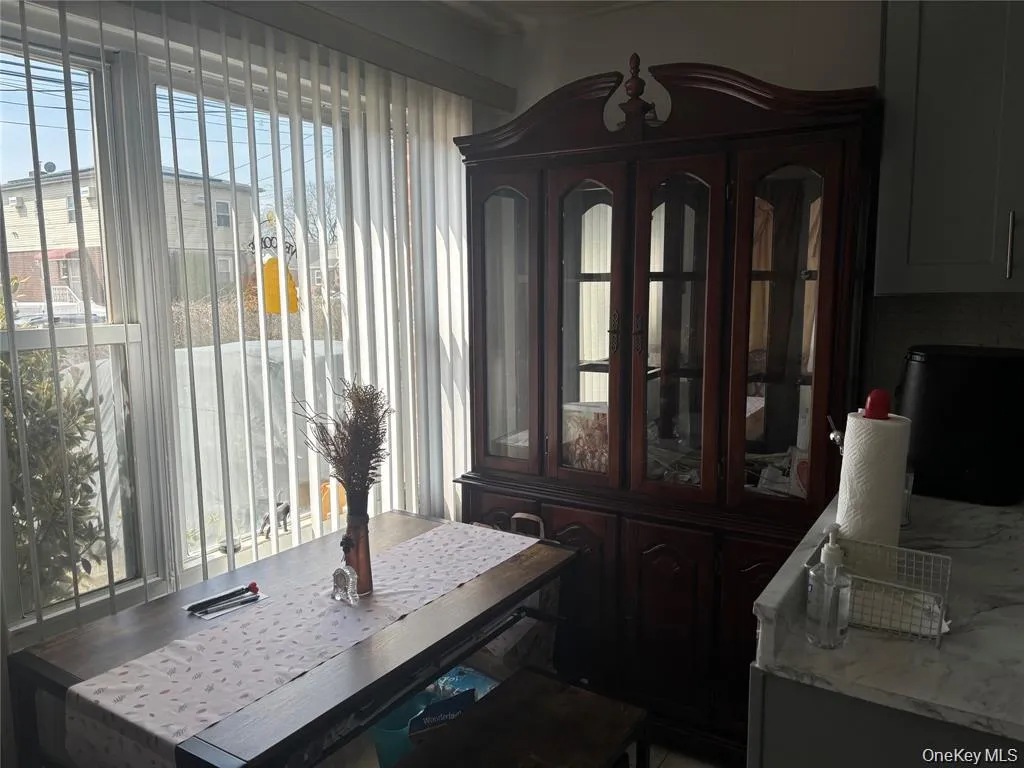 7 Catherine Court, Hempstead, NY, 4 Bedrooms Bedrooms, 7 Rooms Rooms,2 BathroomsBathrooms,Residential,For Rent,Catherine,0,1016937 7 Catherine Court, Hempstead, NY, 4 Bedrooms Bedrooms, 7 Rooms Rooms,2 BathroomsBathrooms,Residential,For Rent,Catherine,0,1016937
