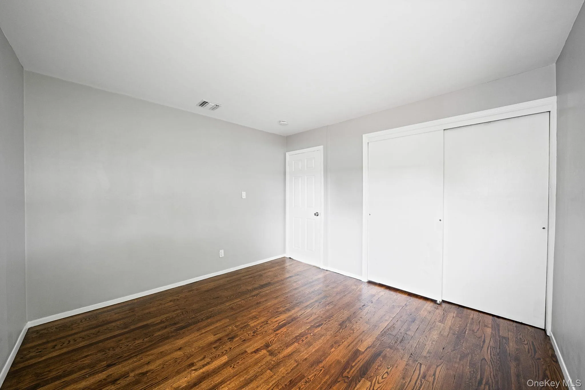 40 Cypress Street, Islip, NY, 3 Bedrooms Bedrooms, 8 Rooms Rooms,2 BathroomsBathrooms,Residential,For Rent,Cypress,0,1016939 40 Cypress Street, Islip, NY, 3 Bedrooms Bedrooms, 8 Rooms Rooms,2 BathroomsBathrooms,Residential,For Rent,Cypress,0,1016939