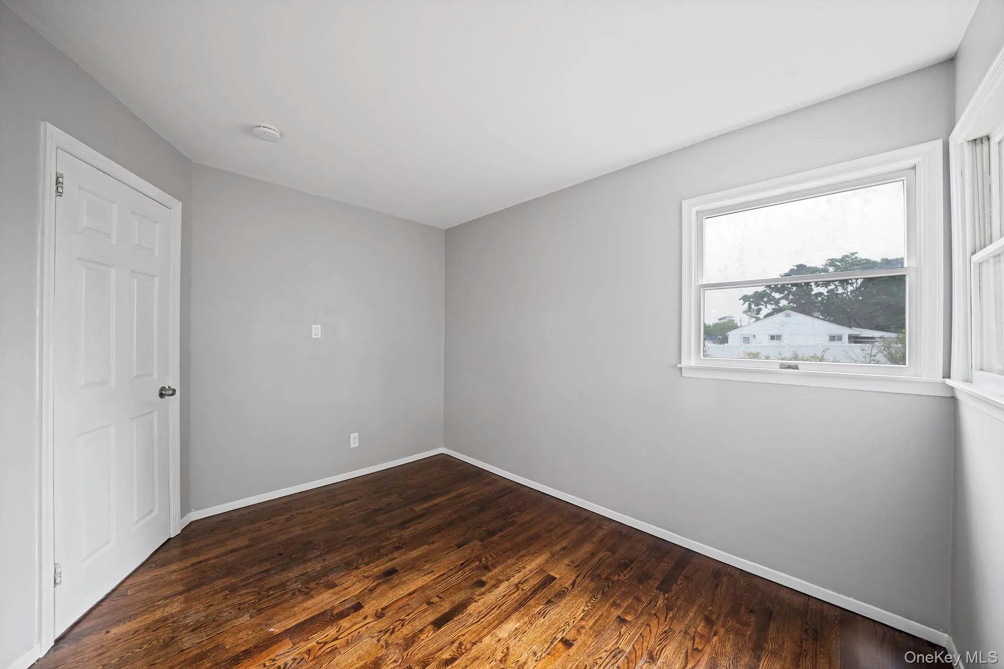 40 Cypress Street, Islip, NY, 3 Bedrooms Bedrooms, 8 Rooms Rooms,2 BathroomsBathrooms,Residential,For Rent,Cypress,0,1016939 40 Cypress Street, Islip, NY, 3 Bedrooms Bedrooms, 8 Rooms Rooms,2 BathroomsBathrooms,Residential,For Rent,Cypress,0,1016939