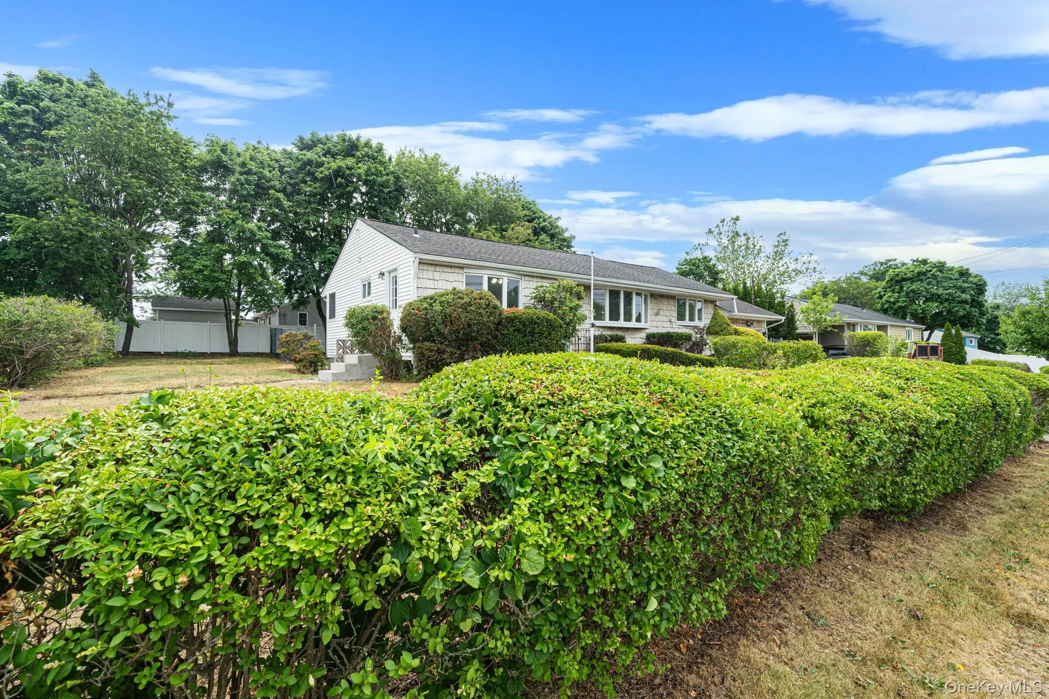 40 Cypress Street, Islip, NY, 3 Bedrooms Bedrooms, 8 Rooms Rooms,2 BathroomsBathrooms,Residential,For Rent,Cypress,0,1016939 40 Cypress Street, Islip, NY, 3 Bedrooms Bedrooms, 8 Rooms Rooms,2 BathroomsBathrooms,Residential,For Rent,Cypress,0,1016939