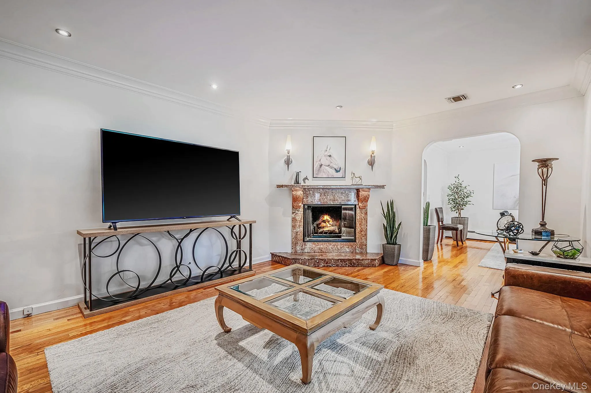 199 Dix Hills Road, Huntington, NY, 3 Bedrooms Bedrooms, 7 Rooms Rooms,1 BathroomBathrooms,Residential,For Rent,Dix Hills,0,KEY1016948 199 Dix Hills Road, Huntington, NY, 3 Bedrooms Bedrooms, 7 Rooms Rooms,1 BathroomBathrooms,Residential,For Rent,Dix Hills,0,KEY1016948
