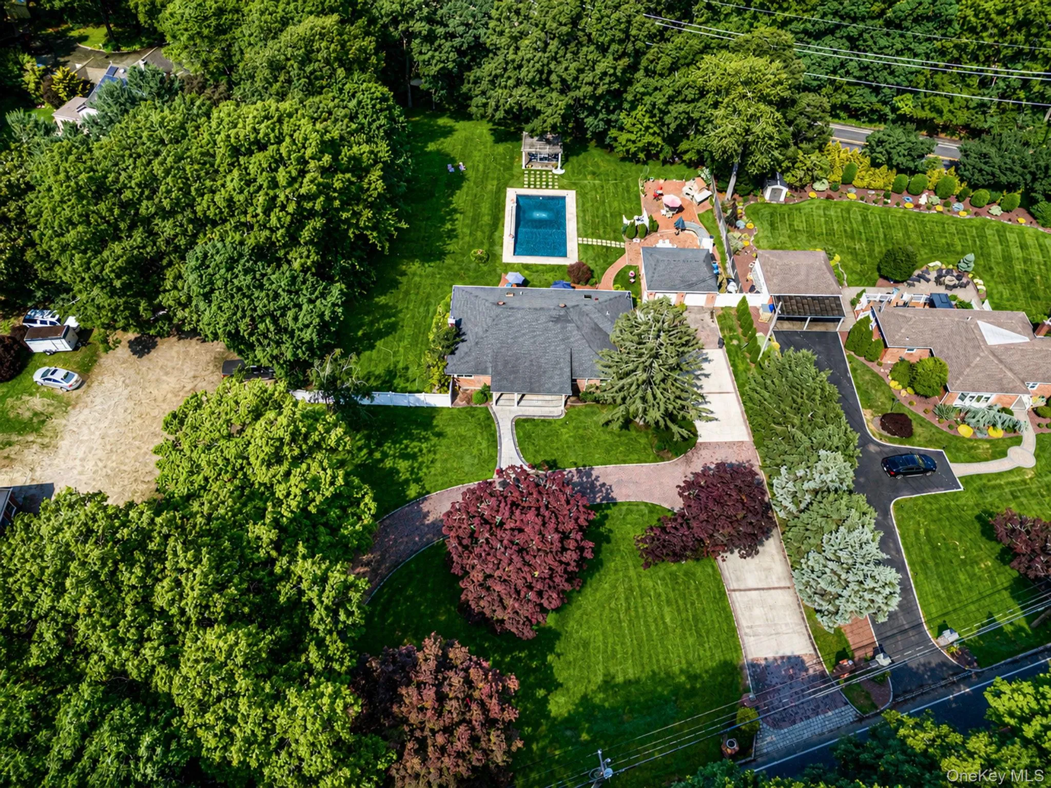 199 Dix Hills Road, Huntington, NY, 3 Bedrooms Bedrooms, 7 Rooms Rooms,1 BathroomBathrooms,Residential,For Rent,Dix Hills,0,KEY1016948 199 Dix Hills Road, Huntington, NY, 3 Bedrooms Bedrooms, 7 Rooms Rooms,1 BathroomBathrooms,Residential,For Rent,Dix Hills,0,KEY1016948