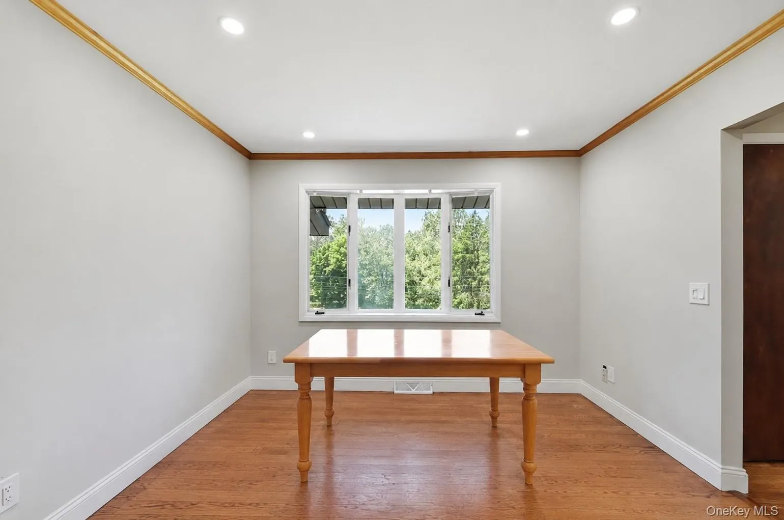 475 Riverside Road, Lloyd, NY, 3 Bedrooms Bedrooms, 10 Rooms Rooms,2 BathroomsBathrooms,Residential Lease,For Rent,Riverside,0,1016955 475 Riverside Road, Lloyd, NY, 3 Bedrooms Bedrooms, 10 Rooms Rooms,2 BathroomsBathrooms,Residential Lease,For Rent,Riverside,0,1016955