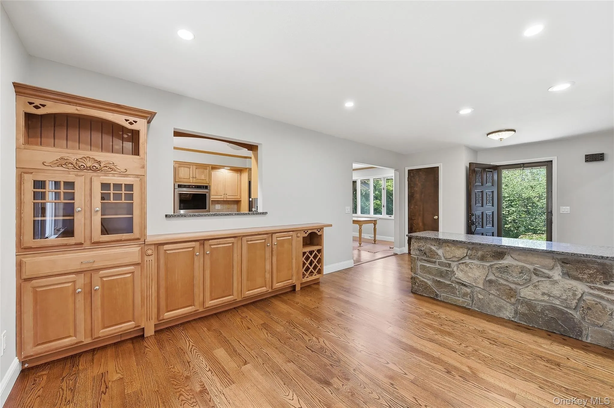 475 Riverside Road, Lloyd, NY, 3 Bedrooms Bedrooms, 10 Rooms Rooms,2 BathroomsBathrooms,Residential Lease,For Rent,Riverside,0,1016955 475 Riverside Road, Lloyd, NY, 3 Bedrooms Bedrooms, 10 Rooms Rooms,2 BathroomsBathrooms,Residential Lease,For Rent,Riverside,0,1016955