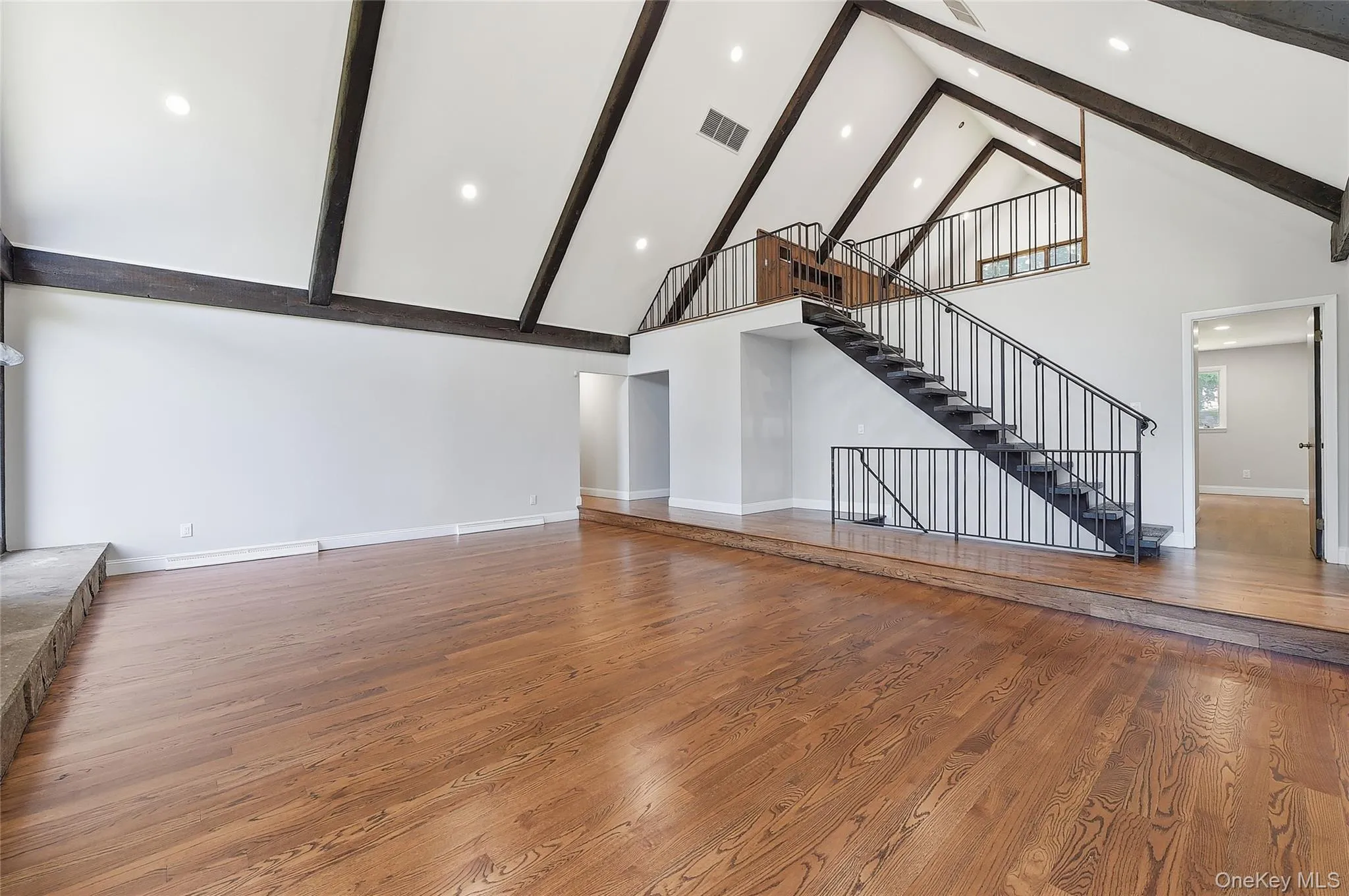 475 Riverside Road, Lloyd, NY, 3 Bedrooms Bedrooms, 10 Rooms Rooms,2 BathroomsBathrooms,Residential Lease,For Rent,Riverside,0,1016955 475 Riverside Road, Lloyd, NY, 3 Bedrooms Bedrooms, 10 Rooms Rooms,2 BathroomsBathrooms,Residential Lease,For Rent,Riverside,0,1016955