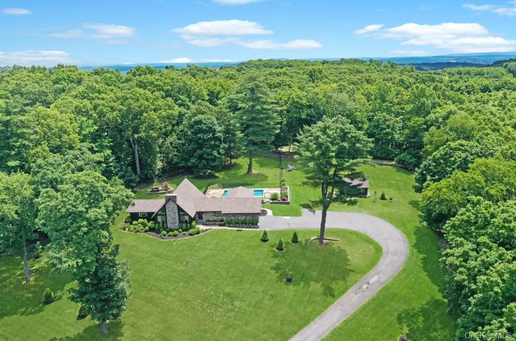 475 Riverside Road, Lloyd, NY, 3 Bedrooms Bedrooms, 10 Rooms Rooms,2 BathroomsBathrooms,Residential Lease,For Rent,Riverside,0,1016955 475 Riverside Road, Lloyd, NY, 3 Bedrooms Bedrooms, 10 Rooms Rooms,2 BathroomsBathrooms,Residential Lease,For Rent,Riverside,0,1016955