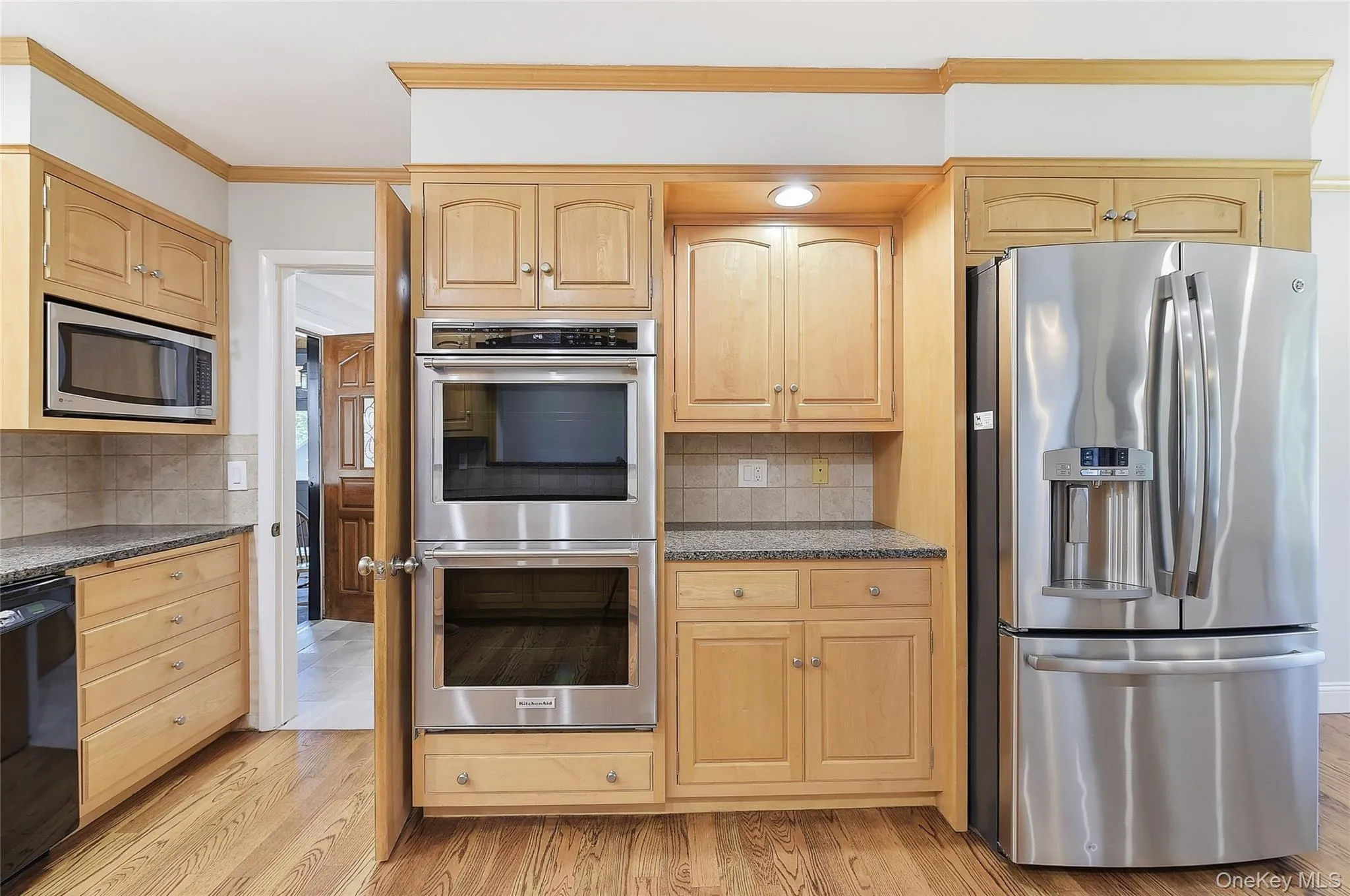 475 Riverside Road, Lloyd, NY, 3 Bedrooms Bedrooms, 10 Rooms Rooms,2 BathroomsBathrooms,Residential Lease,For Rent,Riverside,0,1016955 475 Riverside Road, Lloyd, NY, 3 Bedrooms Bedrooms, 10 Rooms Rooms,2 BathroomsBathrooms,Residential Lease,For Rent,Riverside,0,1016955