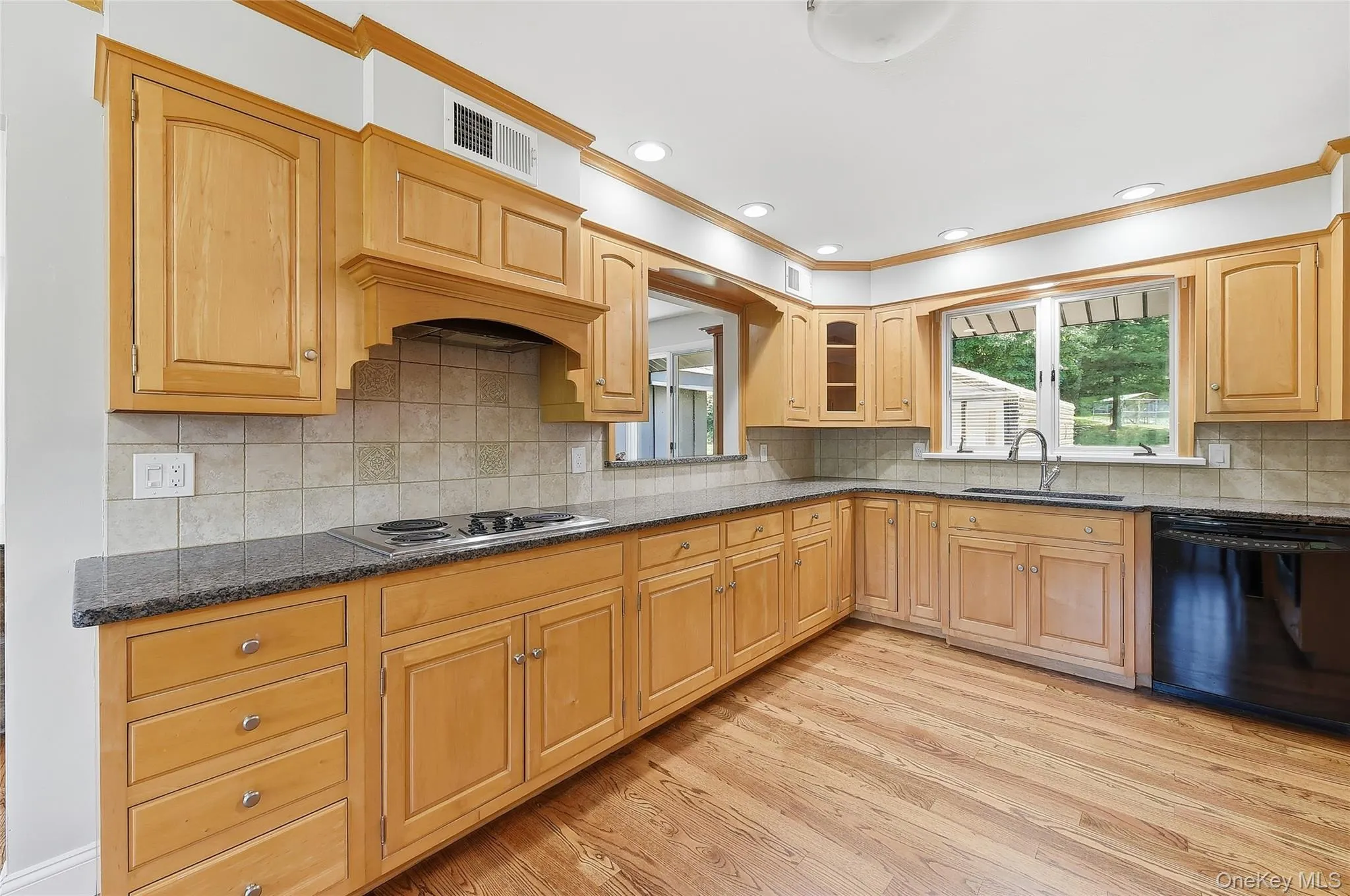 475 Riverside Road, Lloyd, NY, 3 Bedrooms Bedrooms, 10 Rooms Rooms,2 BathroomsBathrooms,Residential Lease,For Rent,Riverside,0,1016955 475 Riverside Road, Lloyd, NY, 3 Bedrooms Bedrooms, 10 Rooms Rooms,2 BathroomsBathrooms,Residential Lease,For Rent,Riverside,0,1016955