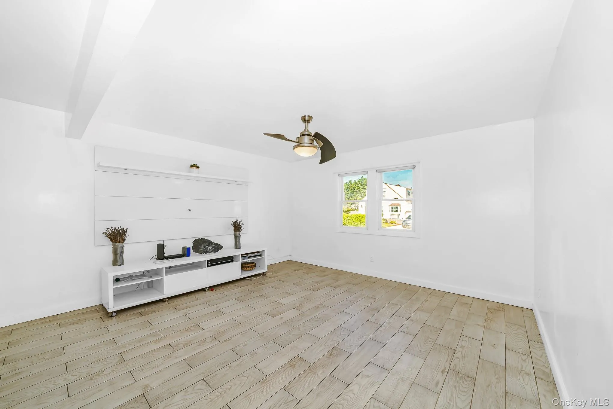 21 Lido Parkway, Babylon, NY, 3 Bedrooms Bedrooms, 7 Rooms Rooms,3 BathroomsBathrooms,Residential,For Rent,Lido,0,KEY1016956 21 Lido Parkway, Babylon, NY, 3 Bedrooms Bedrooms, 7 Rooms Rooms,3 BathroomsBathrooms,Residential,For Rent,Lido,0,KEY1016956