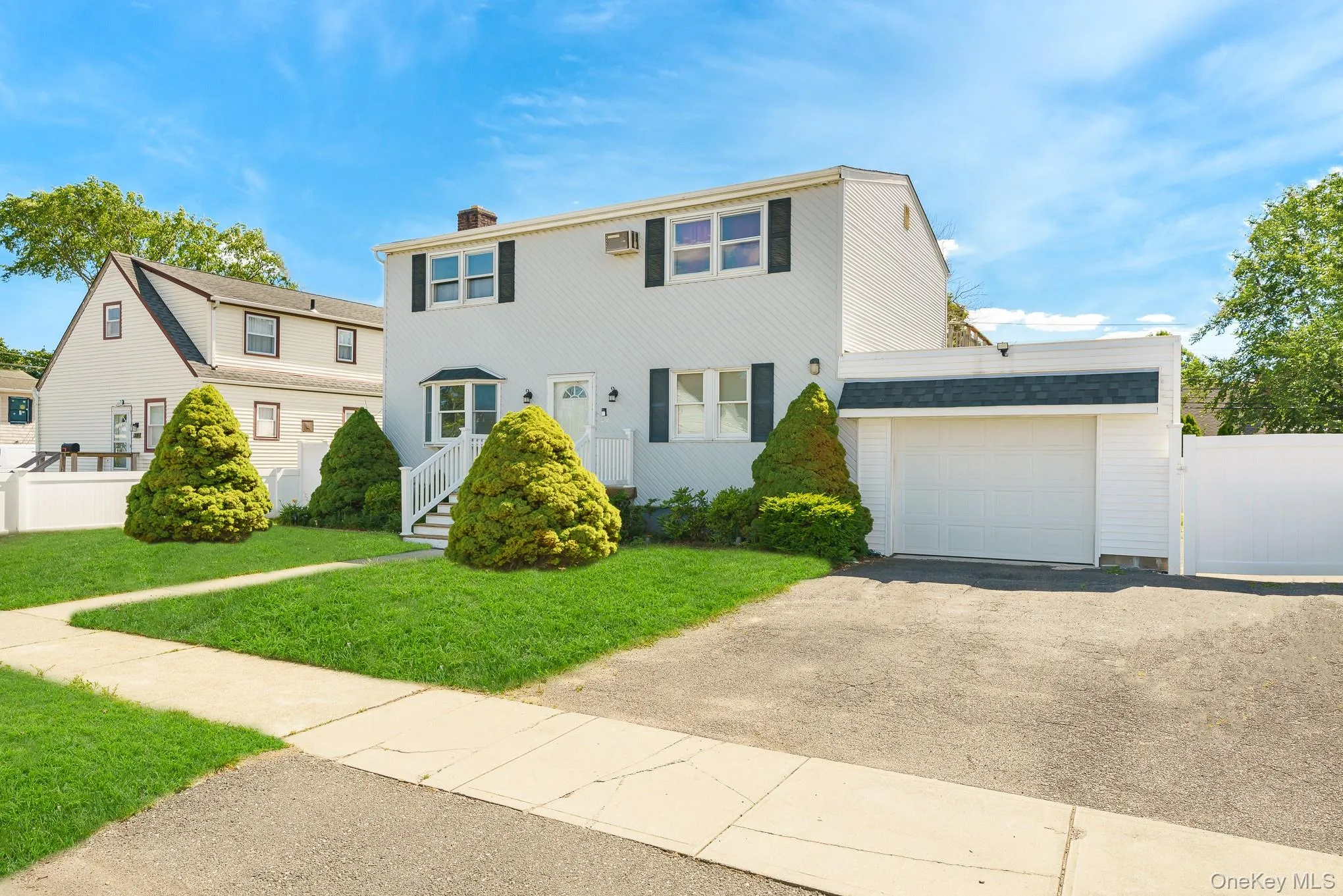 21 Lido Parkway, Babylon, NY, 3 Bedrooms Bedrooms, 7 Rooms Rooms,3 BathroomsBathrooms,Residential,For Rent,Lido,0,KEY1016956 21 Lido Parkway, Babylon, NY, 3 Bedrooms Bedrooms, 7 Rooms Rooms,3 BathroomsBathrooms,Residential,For Rent,Lido,0,KEY1016956