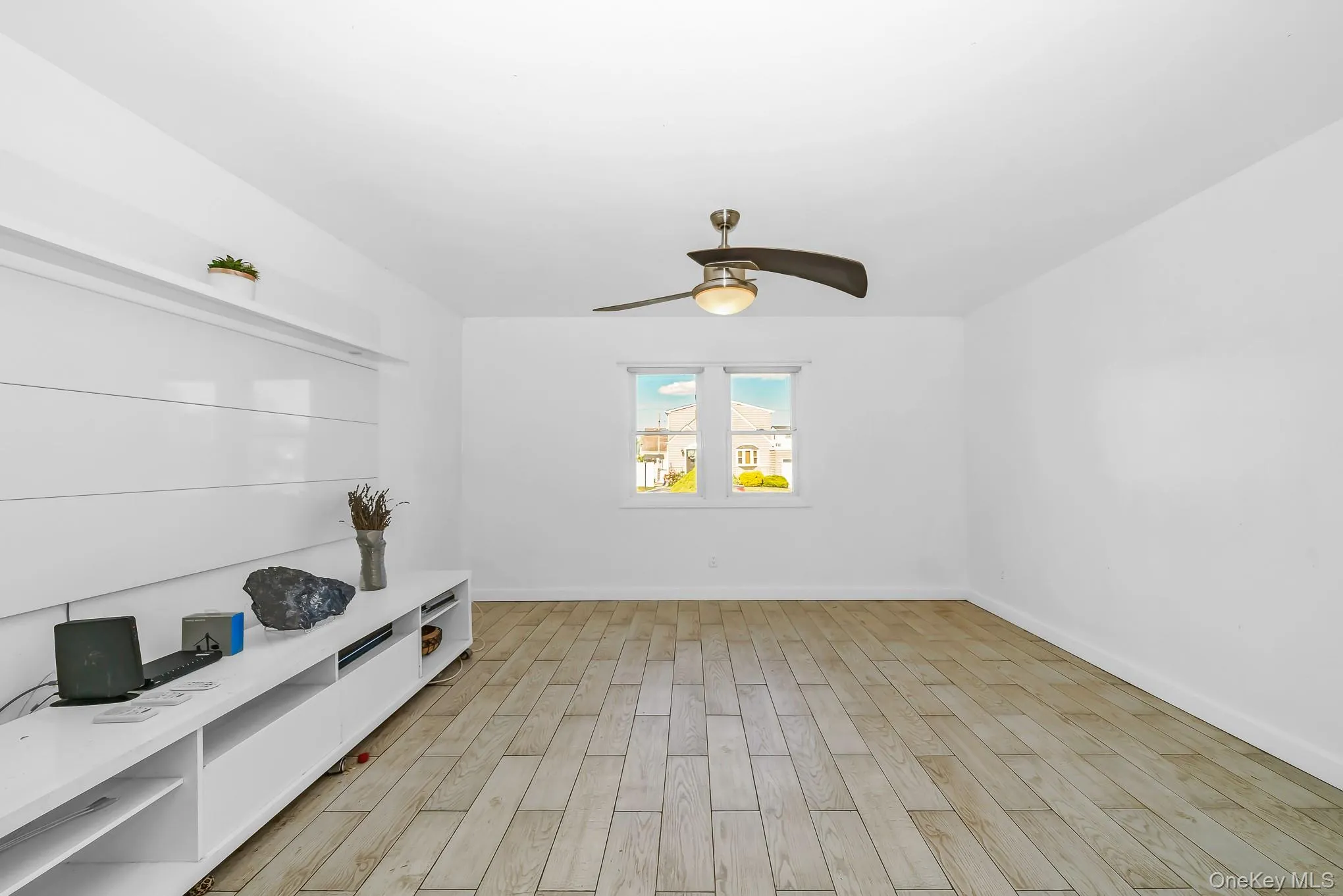 21 Lido Parkway, Babylon, NY, 3 Bedrooms Bedrooms, 7 Rooms Rooms,3 BathroomsBathrooms,Residential,For Rent,Lido,0,KEY1016956 21 Lido Parkway, Babylon, NY, 3 Bedrooms Bedrooms, 7 Rooms Rooms,3 BathroomsBathrooms,Residential,For Rent,Lido,0,KEY1016956