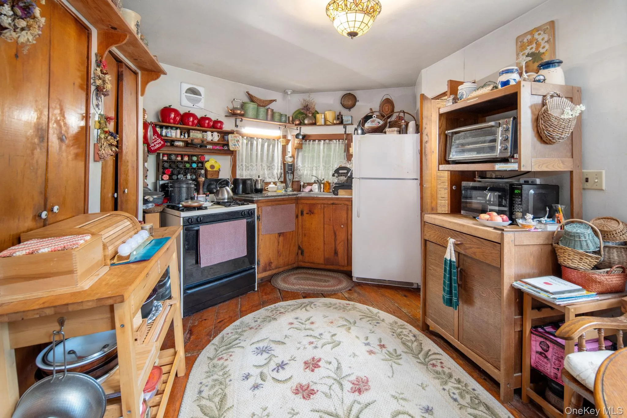 468 Treadlemire Rd, Out Of Area, NY, 2 Bedrooms Bedrooms, 6 Rooms Rooms,1 BathroomBathrooms,Residential,For Rent,Treadlemire Rd,0,1016972 468 Treadlemire Rd, Out Of Area, NY, 2 Bedrooms Bedrooms, 6 Rooms Rooms,1 BathroomBathrooms,Residential,For Rent,Treadlemire Rd,0,1016972