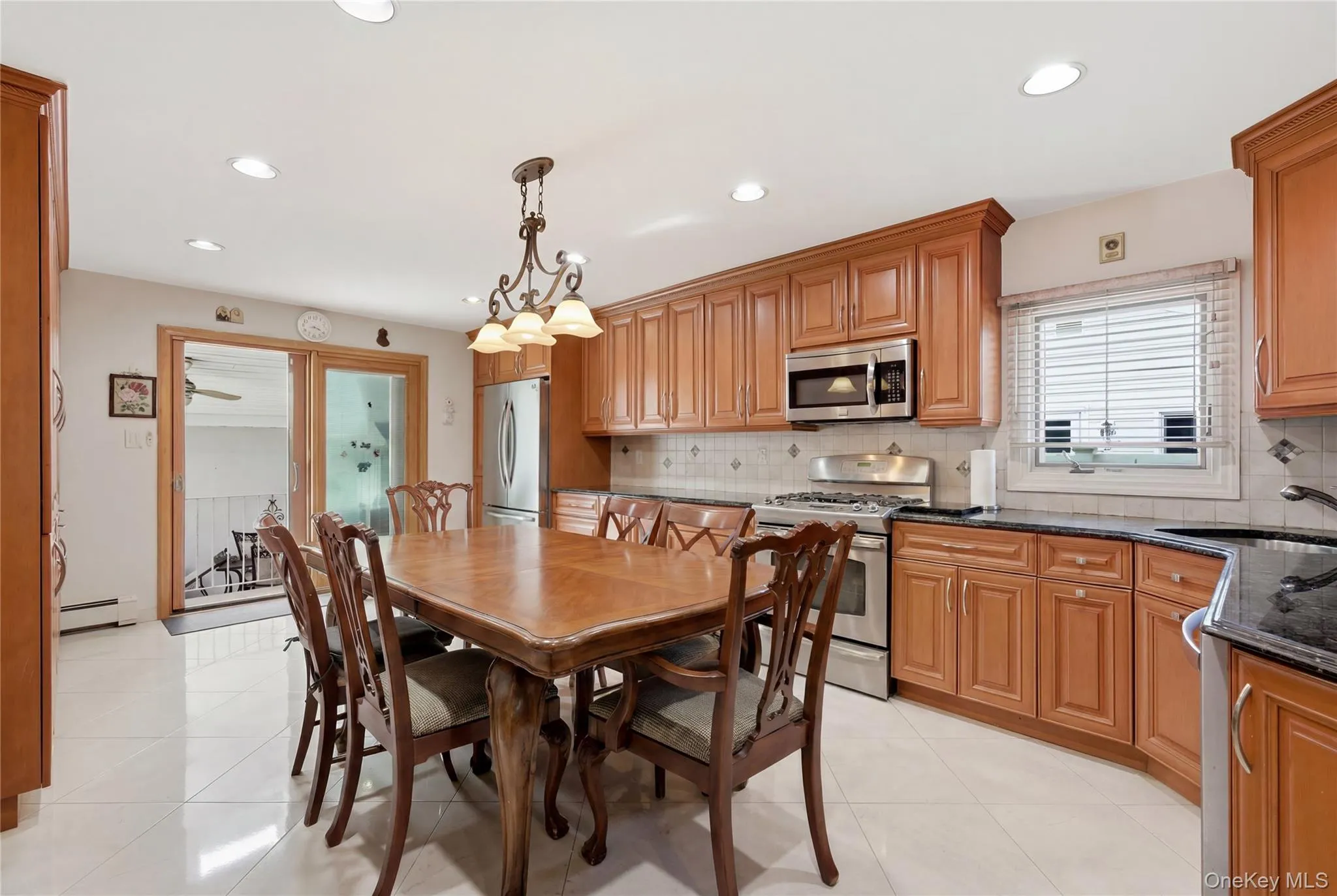 698 Washington Street, Hempstead, NY, 4 Bedrooms Bedrooms, 10 Rooms Rooms,3 BathroomsBathrooms,Residential,For Rent,Washington,0,KEY1016980 698 Washington Street, Hempstead, NY, 4 Bedrooms Bedrooms, 10 Rooms Rooms,3 BathroomsBathrooms,Residential,For Rent,Washington,0,KEY1016980