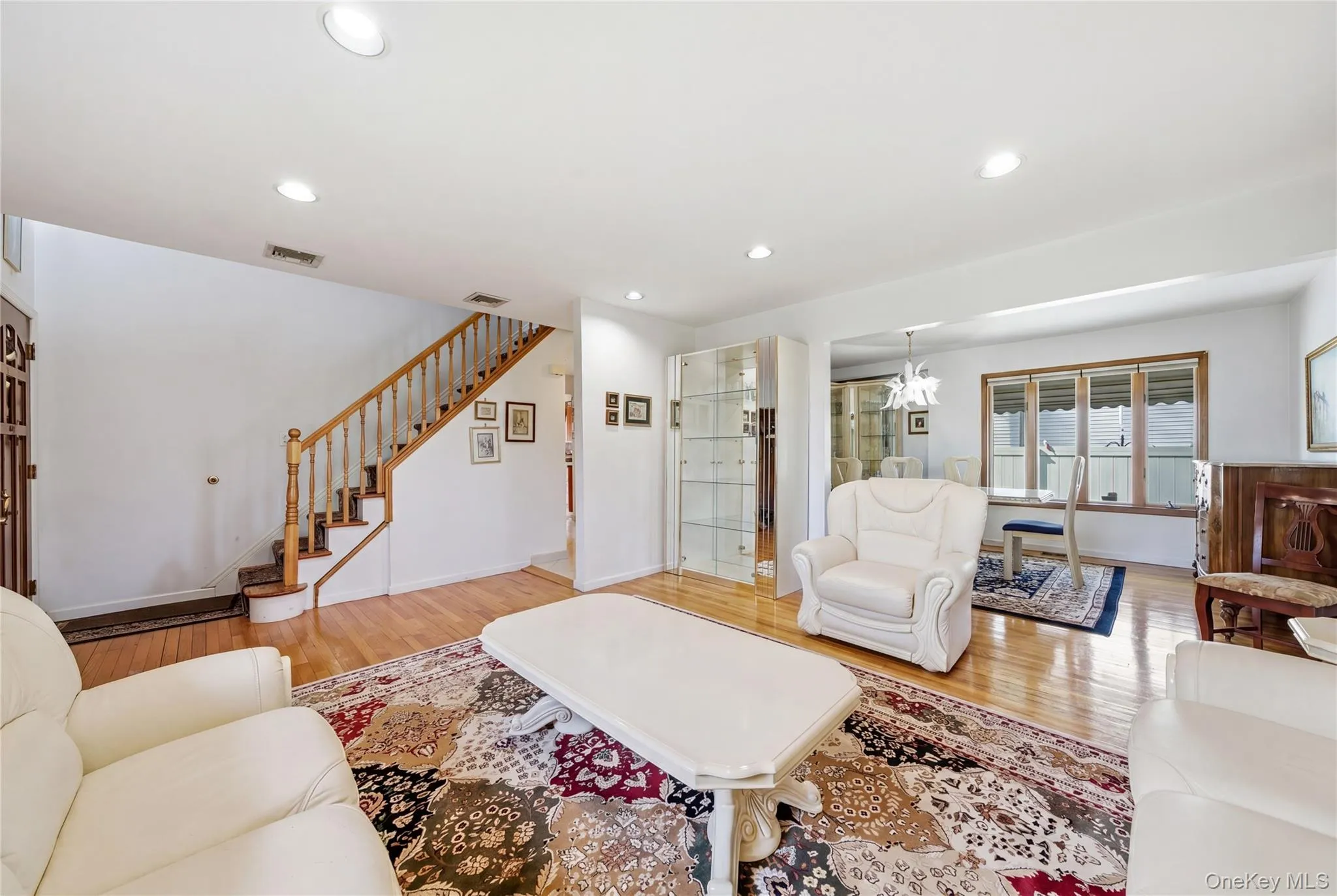 698 Washington Street, Hempstead, NY, 4 Bedrooms Bedrooms, 10 Rooms Rooms,3 BathroomsBathrooms,Residential,For Rent,Washington,0,1016980 698 Washington Street, Hempstead, NY, 4 Bedrooms Bedrooms, 10 Rooms Rooms,3 BathroomsBathrooms,Residential,For Rent,Washington,0,1016980