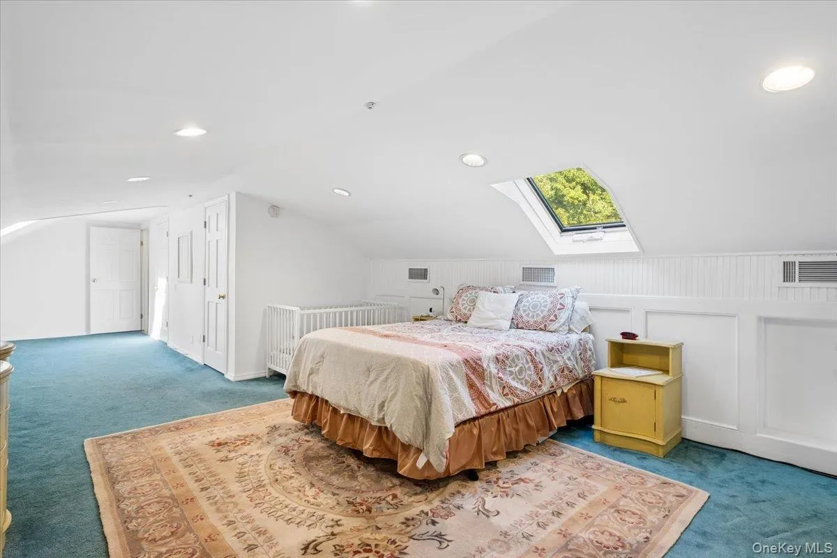 372 Fort Hill Road, Greenburgh, NY, 4 Bedrooms Bedrooms, 10 Rooms Rooms,3 BathroomsBathrooms,Residential,For Rent,Fort Hill,0,KEY1016984 372 Fort Hill Road, Greenburgh, NY, 4 Bedrooms Bedrooms, 10 Rooms Rooms,3 BathroomsBathrooms,Residential,For Rent,Fort Hill,0,KEY1016984