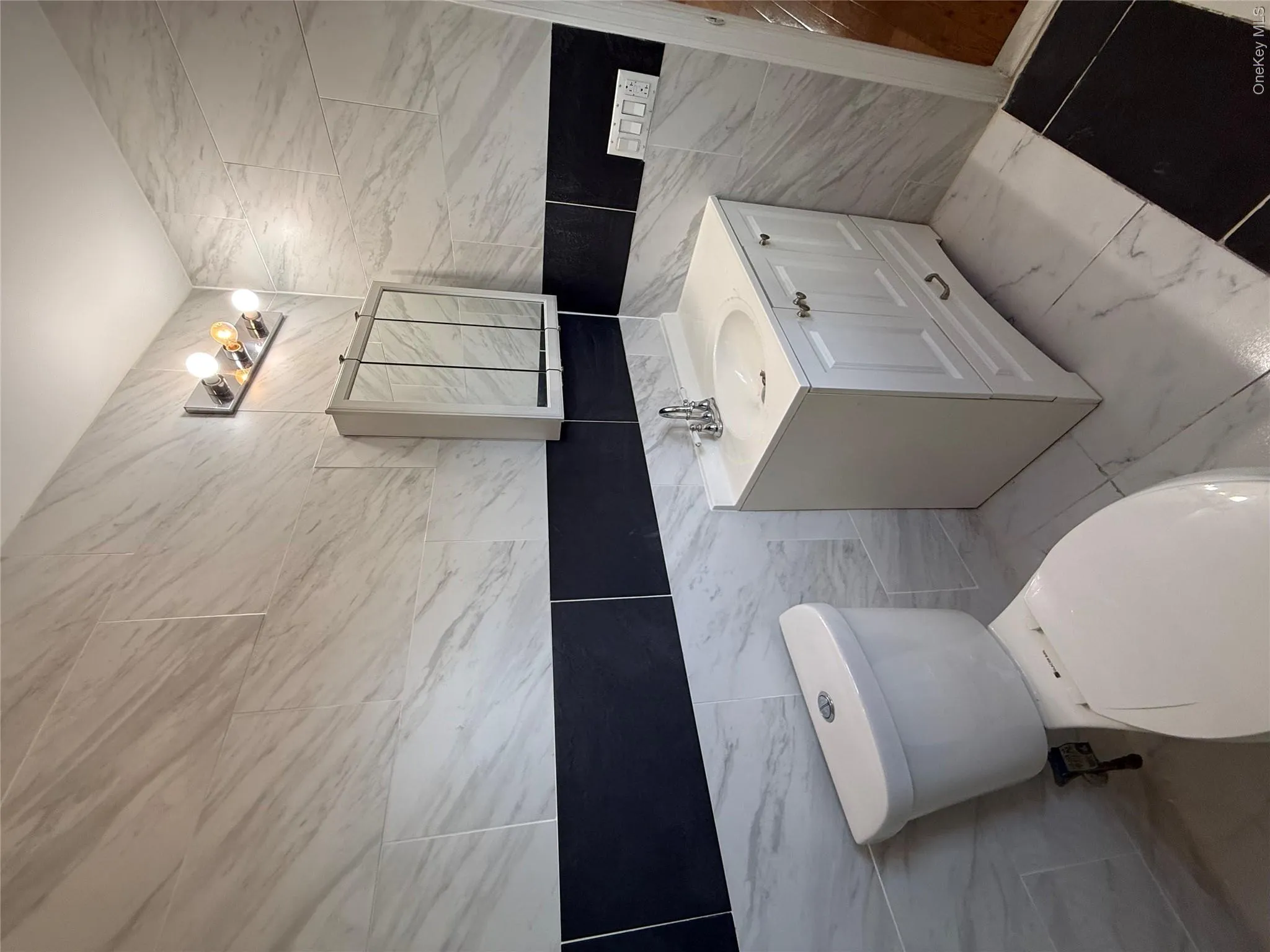 19710 Foothill Avenue, New York, NY, 3 Bedrooms Bedrooms, 4 Rooms Rooms,2 BathroomsBathrooms,Residential Lease,For Rent,Foothill,0,1016986 19710 Foothill Avenue, New York, NY, 3 Bedrooms Bedrooms, 4 Rooms Rooms,2 BathroomsBathrooms,Residential Lease,For Rent,Foothill,0,1016986