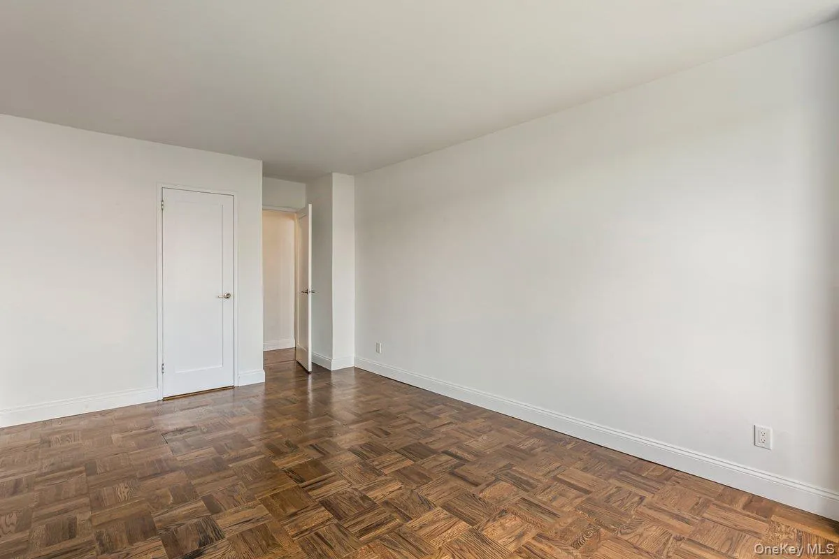 166-25 Powells Cove Boulevard, New York, NY, 2 Bedrooms Bedrooms, 5 Rooms Rooms,2 BathroomsBathrooms,Residential,For Rent,Powells Cove,0,1016987 166-25 Powells Cove Boulevard, New York, NY, 2 Bedrooms Bedrooms, 5 Rooms Rooms,2 BathroomsBathrooms,Residential,For Rent,Powells Cove,0,1016987