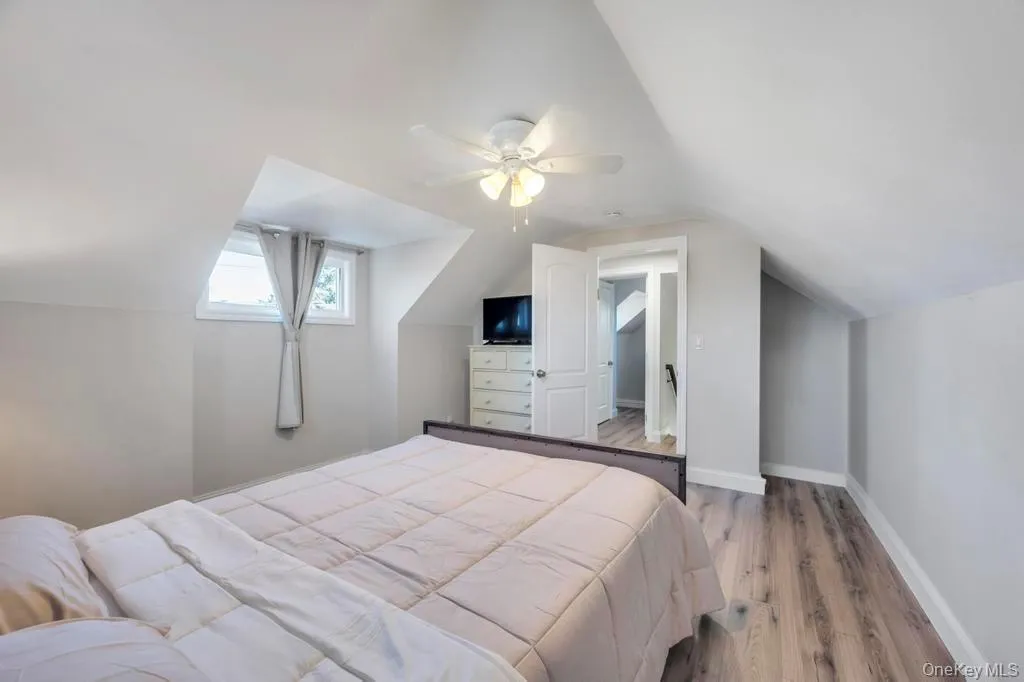 10 Continental Drive, Brookhaven, NY, 4 Bedrooms Bedrooms, 7 Rooms Rooms,2 BathroomsBathrooms,Residential,For Rent,Continental,0,1016991 10 Continental Drive, Brookhaven, NY, 4 Bedrooms Bedrooms, 7 Rooms Rooms,2 BathroomsBathrooms,Residential,For Rent,Continental,0,1016991