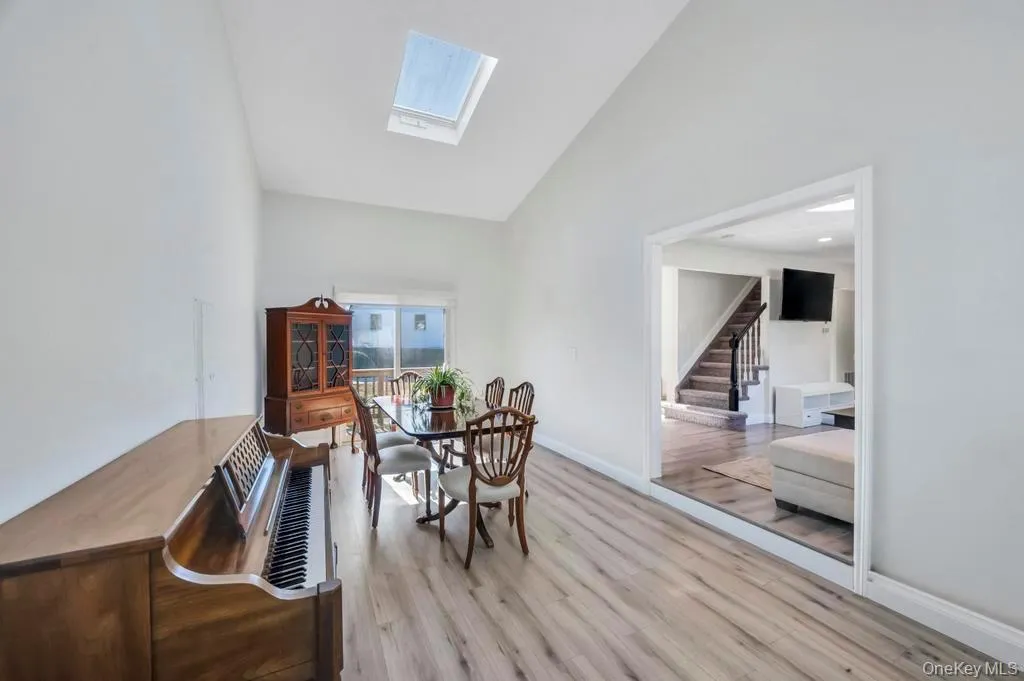10 Continental Drive, Brookhaven, NY, 4 Bedrooms Bedrooms, 7 Rooms Rooms,2 BathroomsBathrooms,Residential,For Rent,Continental,0,1016991 10 Continental Drive, Brookhaven, NY, 4 Bedrooms Bedrooms, 7 Rooms Rooms,2 BathroomsBathrooms,Residential,For Rent,Continental,0,1016991