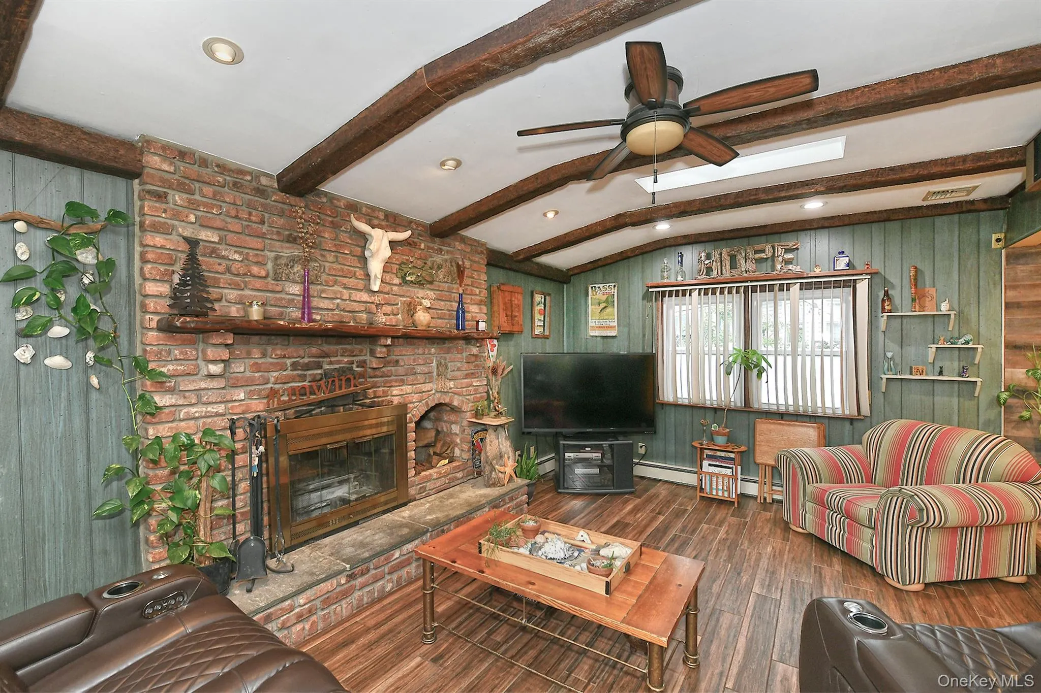 1238 Garden Place, Hempstead, NY, 3 Bedrooms Bedrooms, 7 Rooms Rooms,2 BathroomsBathrooms,Residential,For Rent,Garden,0,1016992 1238 Garden Place, Hempstead, NY, 3 Bedrooms Bedrooms, 7 Rooms Rooms,2 BathroomsBathrooms,Residential,For Rent,Garden,0,1016992