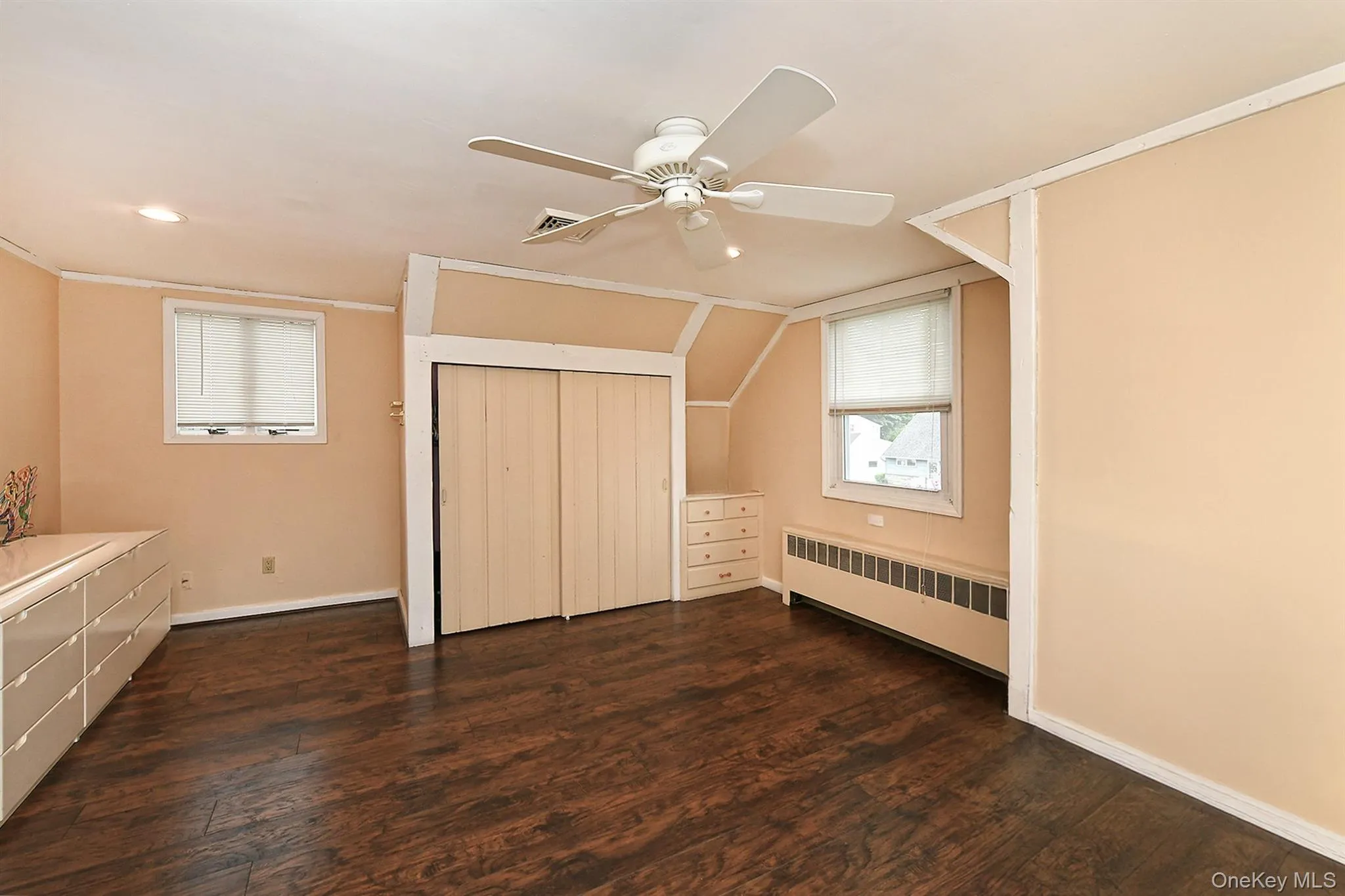 1238 Garden Place, Hempstead, NY, 3 Bedrooms Bedrooms, 7 Rooms Rooms,2 BathroomsBathrooms,Residential,For Rent,Garden,0,1016992 1238 Garden Place, Hempstead, NY, 3 Bedrooms Bedrooms, 7 Rooms Rooms,2 BathroomsBathrooms,Residential,For Rent,Garden,0,1016992