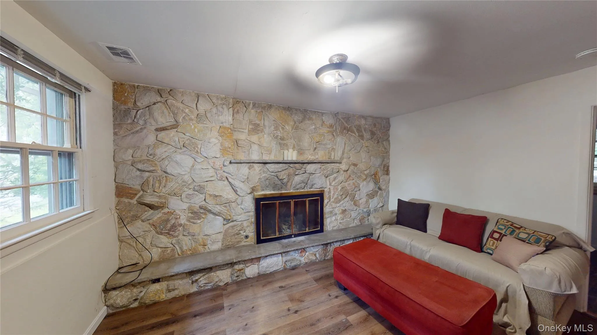 39 Van Terrace, Orangetown, NY, 4 Bedrooms Bedrooms, 9 Rooms Rooms,2 BathroomsBathrooms,Residential,For Rent,Van,0,KEY1016993 39 Van Terrace, Orangetown, NY, 4 Bedrooms Bedrooms, 9 Rooms Rooms,2 BathroomsBathrooms,Residential,For Rent,Van,0,KEY1016993