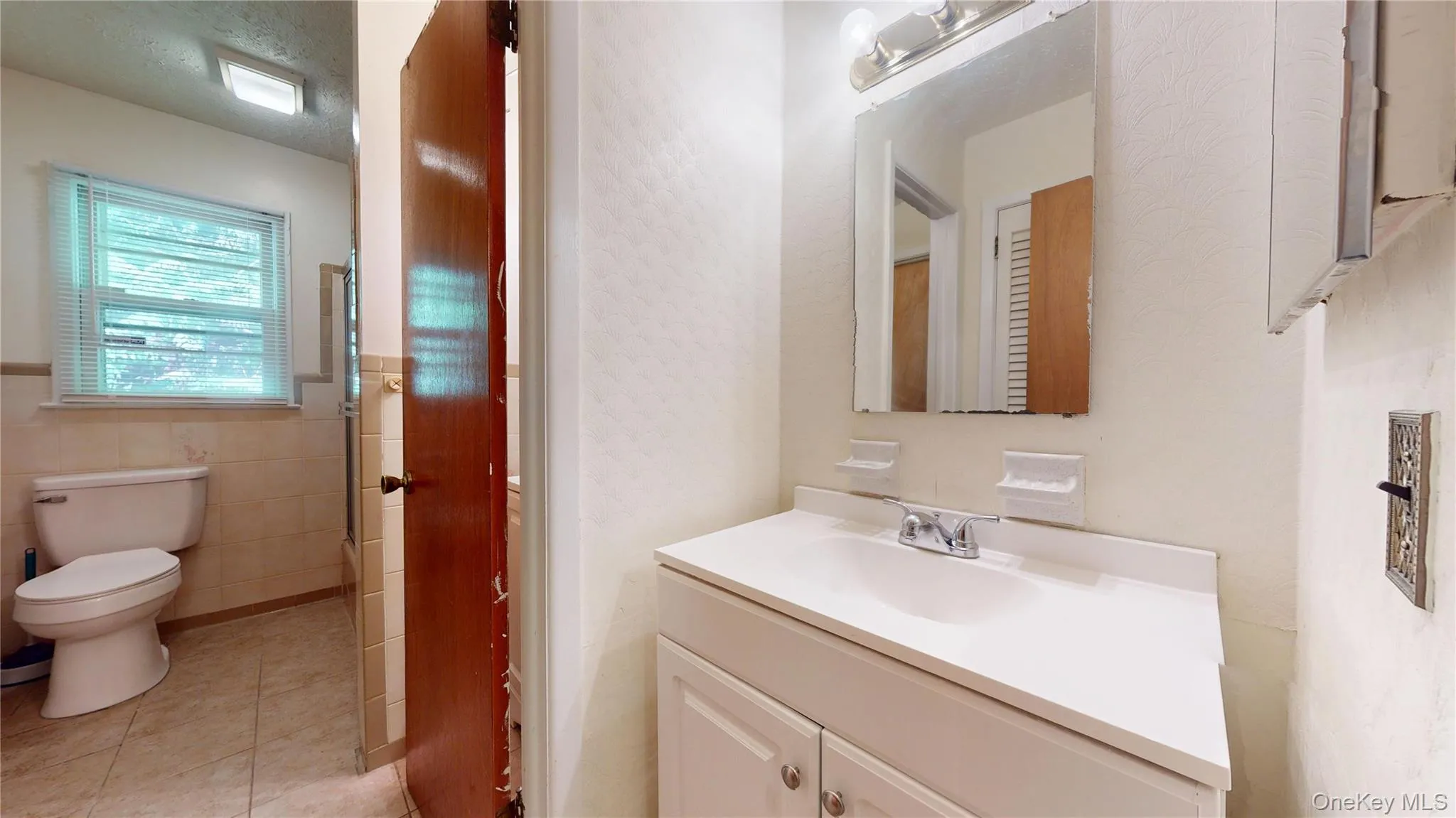 39 Van Terrace, Orangetown, NY, 4 Bedrooms Bedrooms, 9 Rooms Rooms,2 BathroomsBathrooms,Residential,For Rent,Van,0,KEY1016993 39 Van Terrace, Orangetown, NY, 4 Bedrooms Bedrooms, 9 Rooms Rooms,2 BathroomsBathrooms,Residential,For Rent,Van,0,KEY1016993