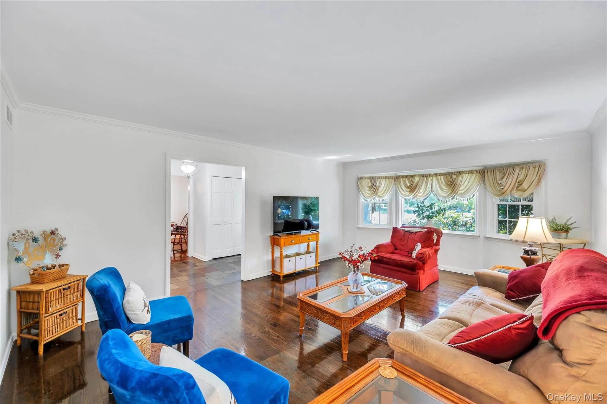 34 Daly Court, Riverhead, NY, 3 Bedrooms Bedrooms, 11 Rooms Rooms,2 BathroomsBathrooms,Residential,For Rent,Daly,0,KEY1016995 34 Daly Court, Riverhead, NY, 3 Bedrooms Bedrooms, 11 Rooms Rooms,2 BathroomsBathrooms,Residential,For Rent,Daly,0,KEY1016995