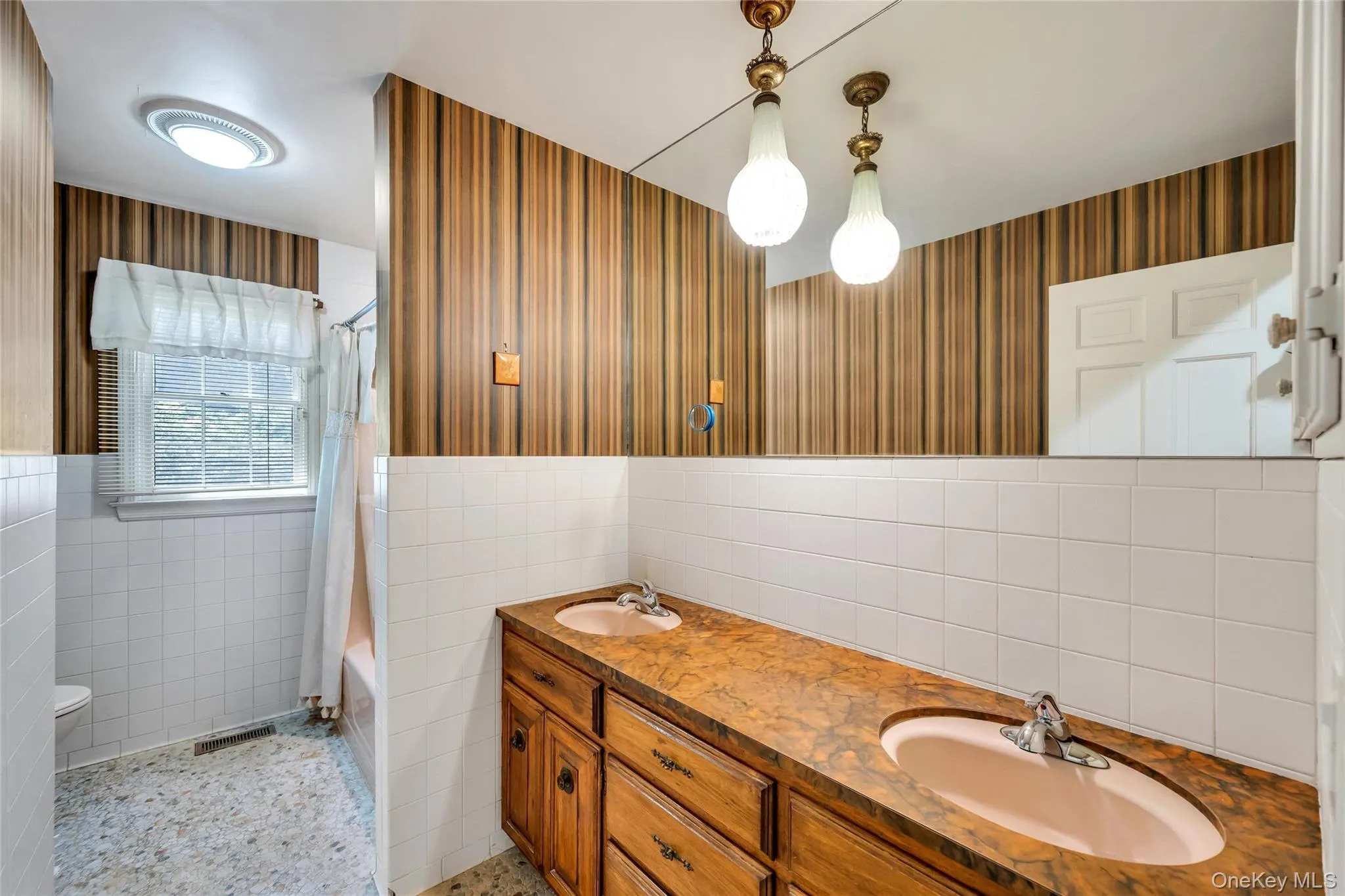 34 Daly Court, Riverhead, NY, 3 Bedrooms Bedrooms, 11 Rooms Rooms,2 BathroomsBathrooms,Residential,For Rent,Daly,0,KEY1016995 34 Daly Court, Riverhead, NY, 3 Bedrooms Bedrooms, 11 Rooms Rooms,2 BathroomsBathrooms,Residential,For Rent,Daly,0,KEY1016995