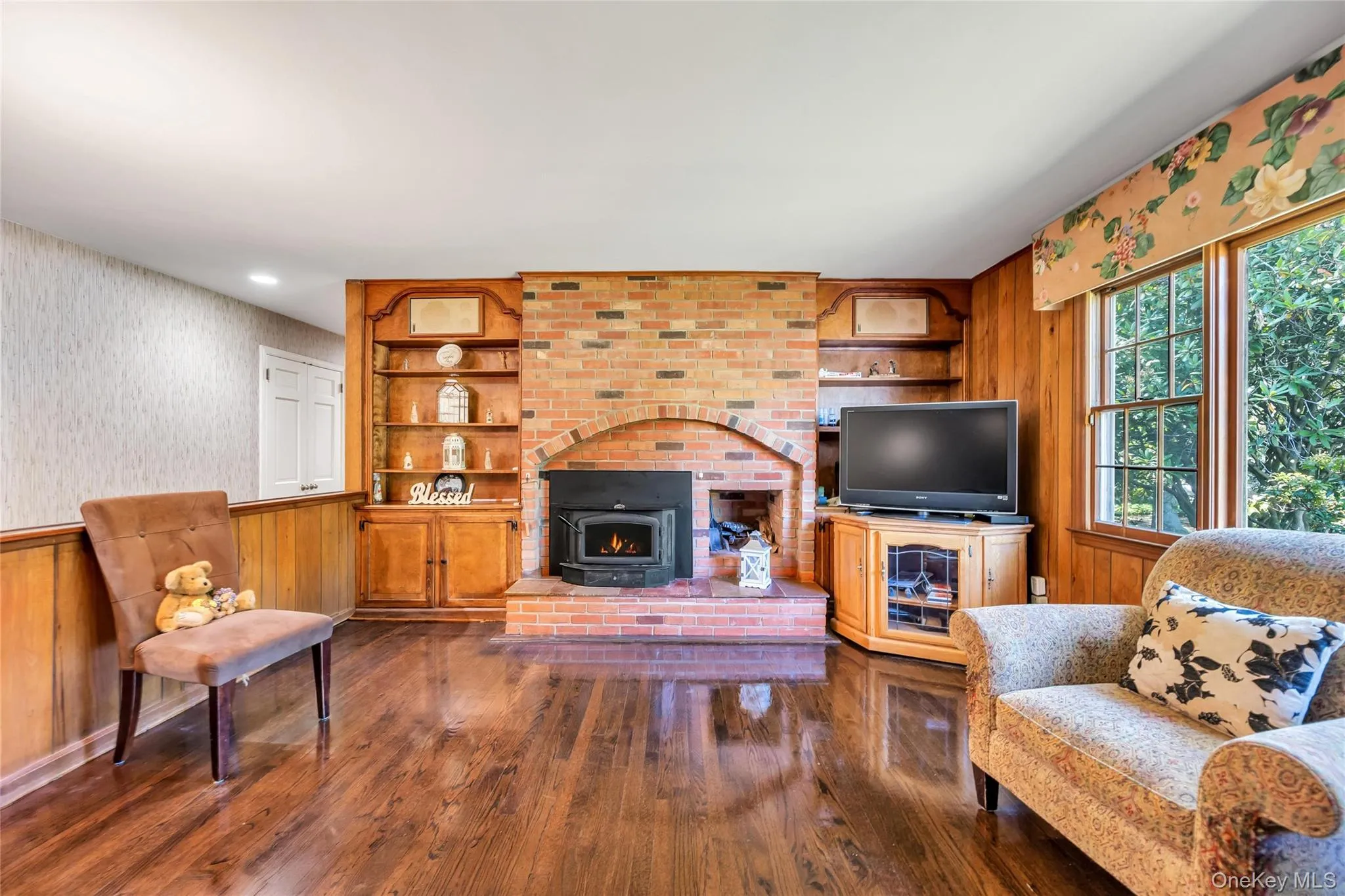34 Daly Court, Riverhead, NY, 3 Bedrooms Bedrooms, 11 Rooms Rooms,2 BathroomsBathrooms,Residential,For Rent,Daly,0,KEY1016995 34 Daly Court, Riverhead, NY, 3 Bedrooms Bedrooms, 11 Rooms Rooms,2 BathroomsBathrooms,Residential,For Rent,Daly,0,KEY1016995
