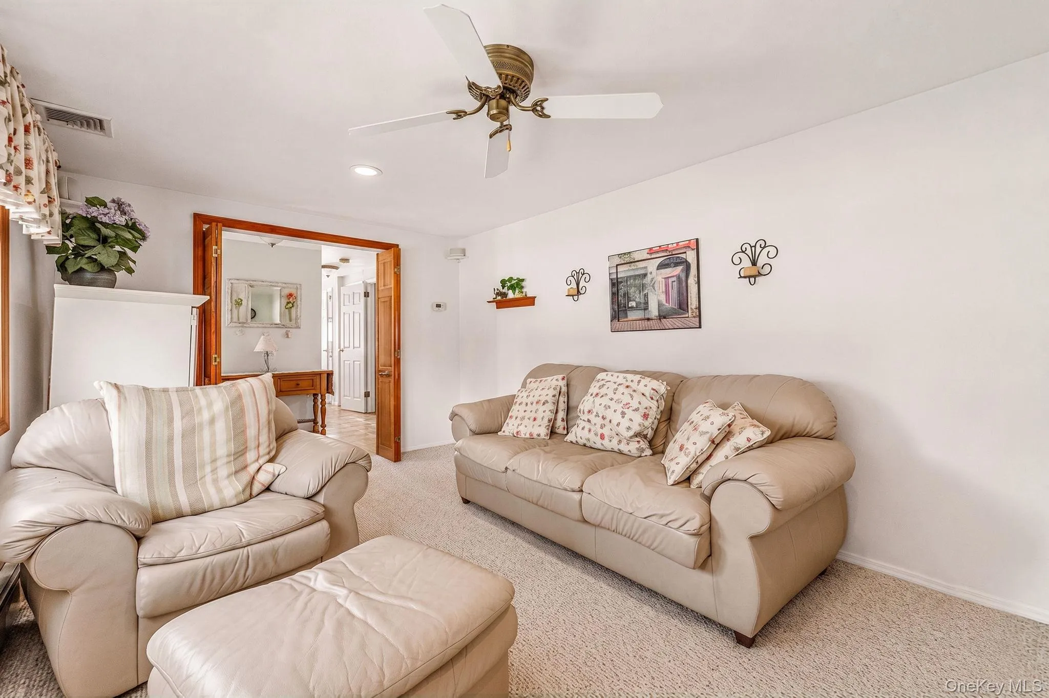 332 Monroe Avenue, Babylon, NY, 4 Bedrooms Bedrooms, 7 Rooms Rooms,1 BathroomBathrooms,Residential,For Rent,Monroe,0,1016998 332 Monroe Avenue, Babylon, NY, 4 Bedrooms Bedrooms, 7 Rooms Rooms,1 BathroomBathrooms,Residential,For Rent,Monroe,0,1016998