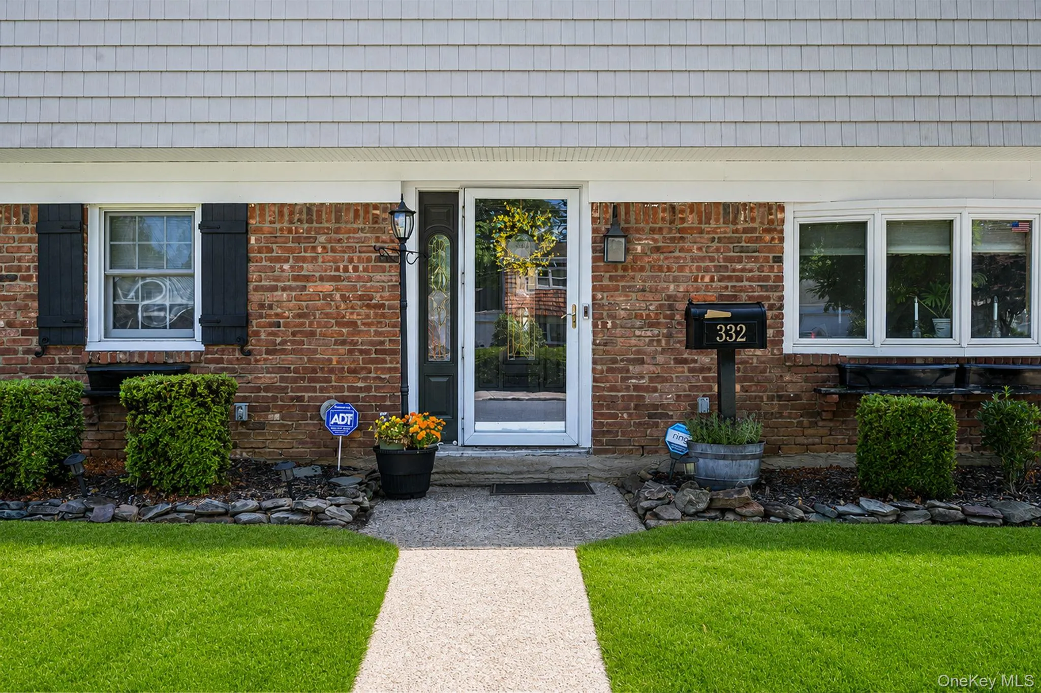 332 Monroe Avenue, Babylon, NY, 4 Bedrooms Bedrooms, 7 Rooms Rooms,1 BathroomBathrooms,Residential,For Rent,Monroe,0,1016998 332 Monroe Avenue, Babylon, NY, 4 Bedrooms Bedrooms, 7 Rooms Rooms,1 BathroomBathrooms,Residential,For Rent,Monroe,0,1016998