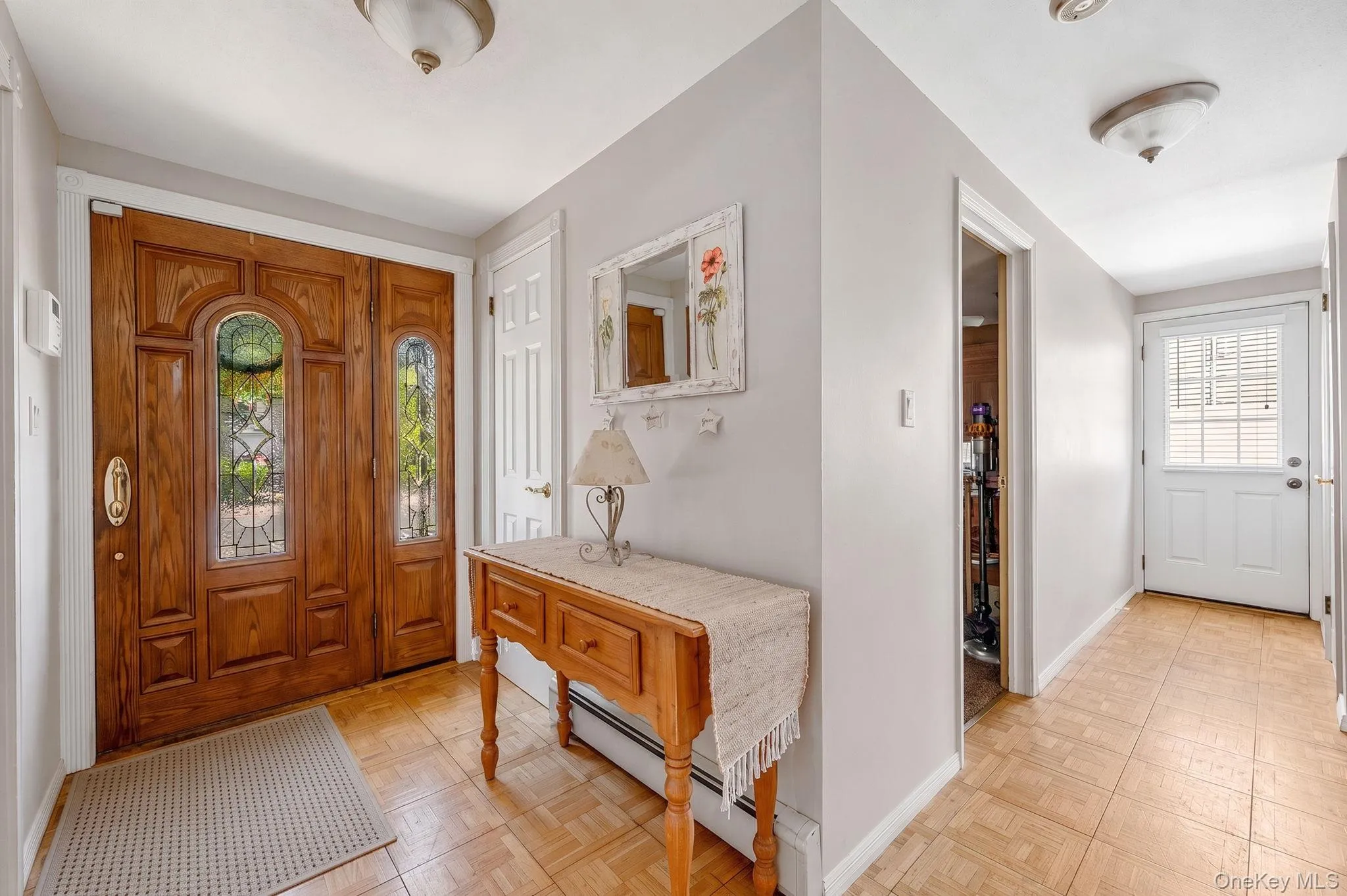 332 Monroe Avenue, Babylon, NY, 4 Bedrooms Bedrooms, 7 Rooms Rooms,1 BathroomBathrooms,Residential,For Rent,Monroe,0,1016998 332 Monroe Avenue, Babylon, NY, 4 Bedrooms Bedrooms, 7 Rooms Rooms,1 BathroomBathrooms,Residential,For Rent,Monroe,0,1016998