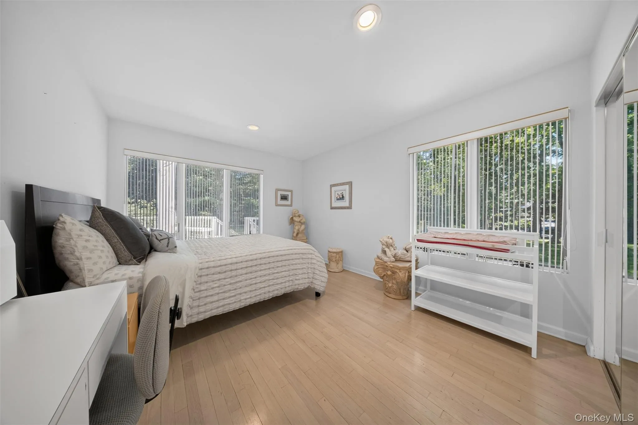 8 Victorian Lane, Oyster Bay, NY, 6 Bedrooms Bedrooms, 9 Rooms Rooms,4 BathroomsBathrooms,Residential,For Rent,Victorian,0,1017003 8 Victorian Lane, Oyster Bay, NY, 6 Bedrooms Bedrooms, 9 Rooms Rooms,4 BathroomsBathrooms,Residential,For Rent,Victorian,0,1017003