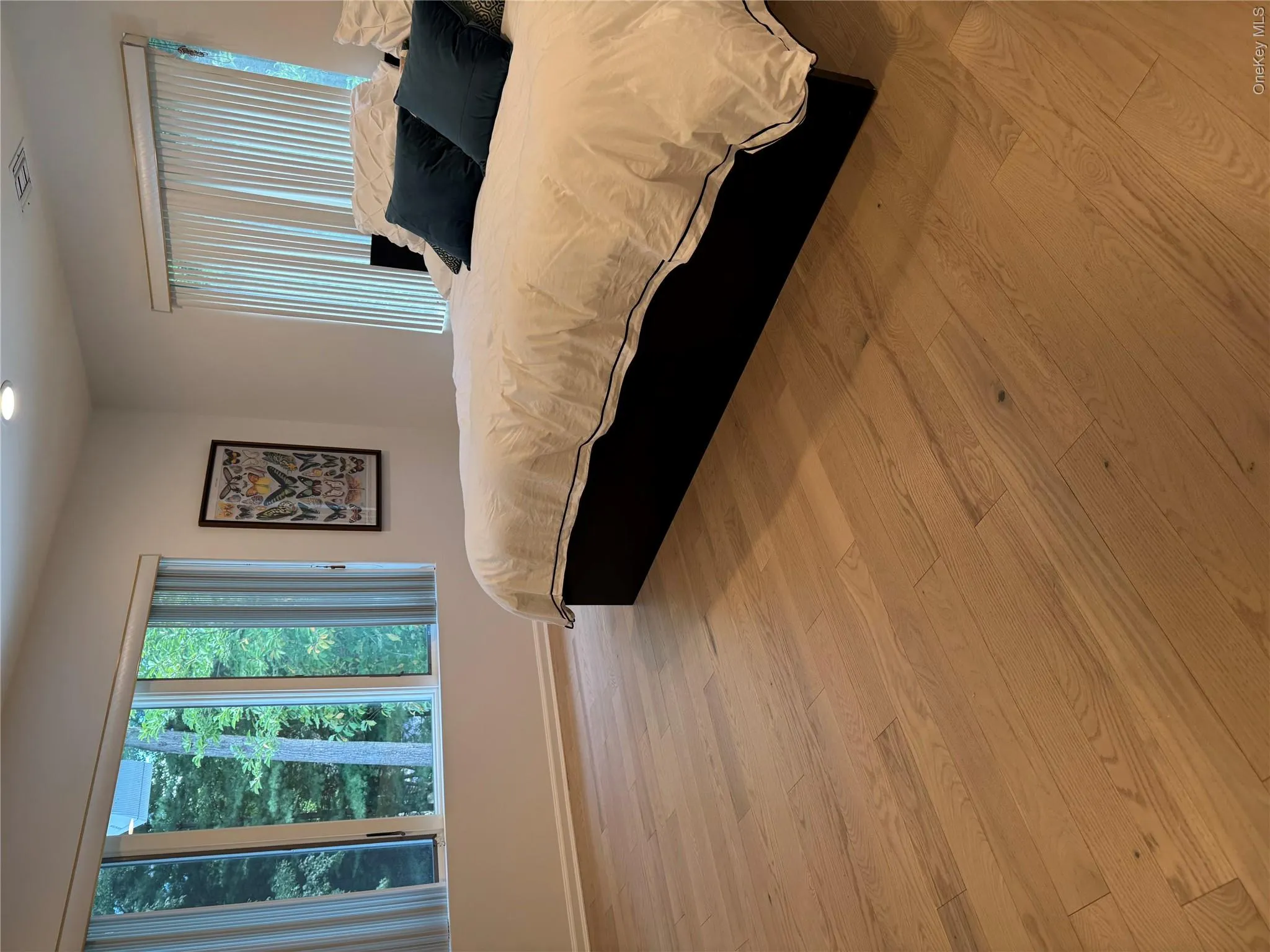 8 Victorian Lane, Oyster Bay, NY, 6 Bedrooms Bedrooms, 9 Rooms Rooms,4 BathroomsBathrooms,Residential,For Rent,Victorian,0,1017003 8 Victorian Lane, Oyster Bay, NY, 6 Bedrooms Bedrooms, 9 Rooms Rooms,4 BathroomsBathrooms,Residential,For Rent,Victorian,0,1017003