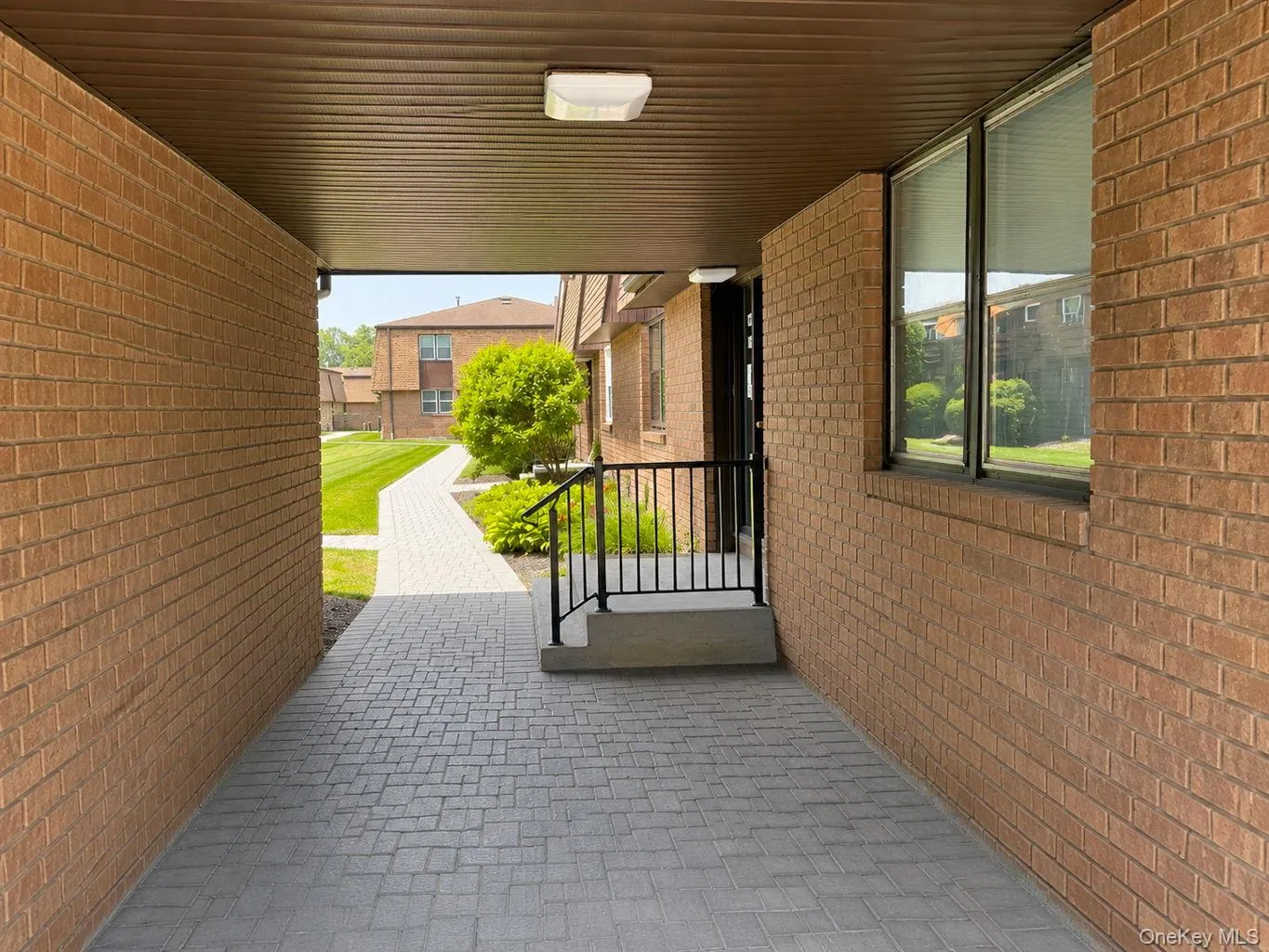 124 New Holland Village, Clarkstown, NY, 1 Bedroom Bedrooms, 4 Rooms Rooms,1 BathroomBathrooms,Residential,For Rent,New Holland Village,0,1017004 124 New Holland Village, Clarkstown, NY, 1 Bedroom Bedrooms, 4 Rooms Rooms,1 BathroomBathrooms,Residential,For Rent,New Holland Village,0,1017004