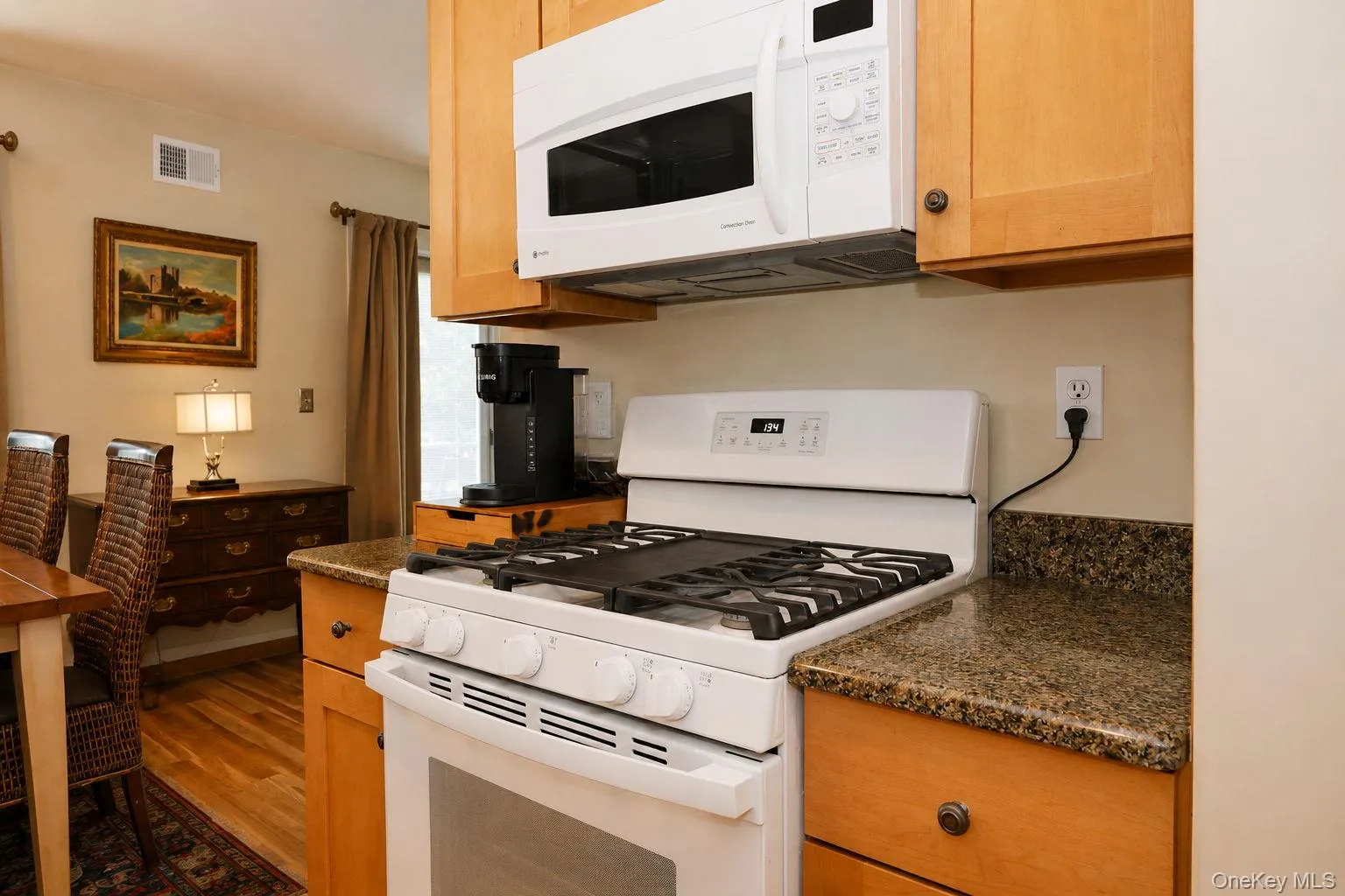 124 New Holland Village, Clarkstown, NY, 1 Bedroom Bedrooms, 4 Rooms Rooms,1 BathroomBathrooms,Residential,For Rent,New Holland Village,0,1017004 124 New Holland Village, Clarkstown, NY, 1 Bedroom Bedrooms, 4 Rooms Rooms,1 BathroomBathrooms,Residential,For Rent,New Holland Village,0,1017004