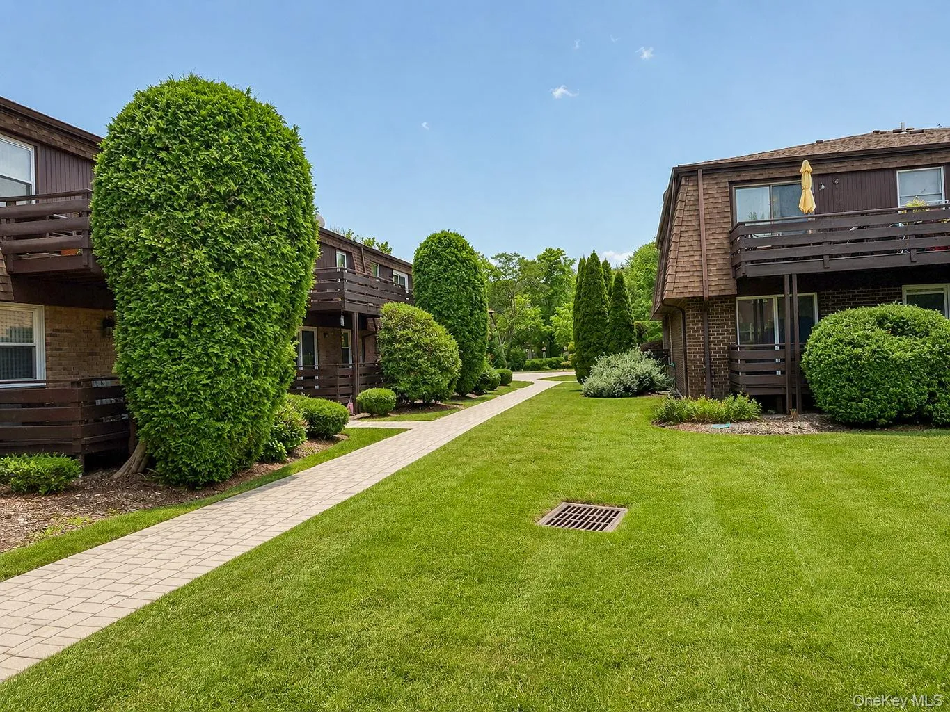 124 New Holland Village, Clarkstown, NY, 1 Bedroom Bedrooms, 4 Rooms Rooms,1 BathroomBathrooms,Residential,For Rent,New Holland Village,0,1017004 124 New Holland Village, Clarkstown, NY, 1 Bedroom Bedrooms, 4 Rooms Rooms,1 BathroomBathrooms,Residential,For Rent,New Holland Village,0,1017004