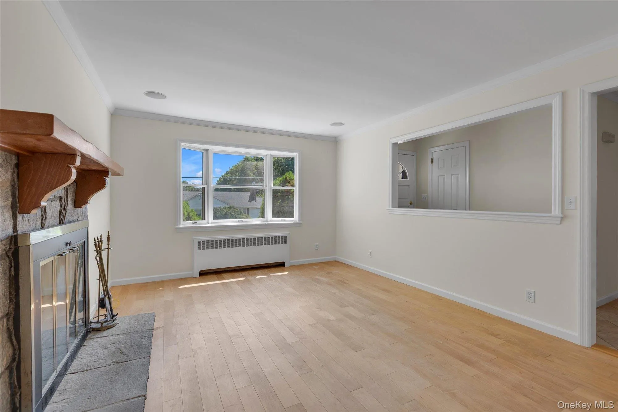 16 Meath Avenue, Huntington, NY, 3 Bedrooms Bedrooms, 7 Rooms Rooms,2 BathroomsBathrooms,Residential,For Rent,Meath,0,1017007 16 Meath Avenue, Huntington, NY, 3 Bedrooms Bedrooms, 7 Rooms Rooms,2 BathroomsBathrooms,Residential,For Rent,Meath,0,1017007